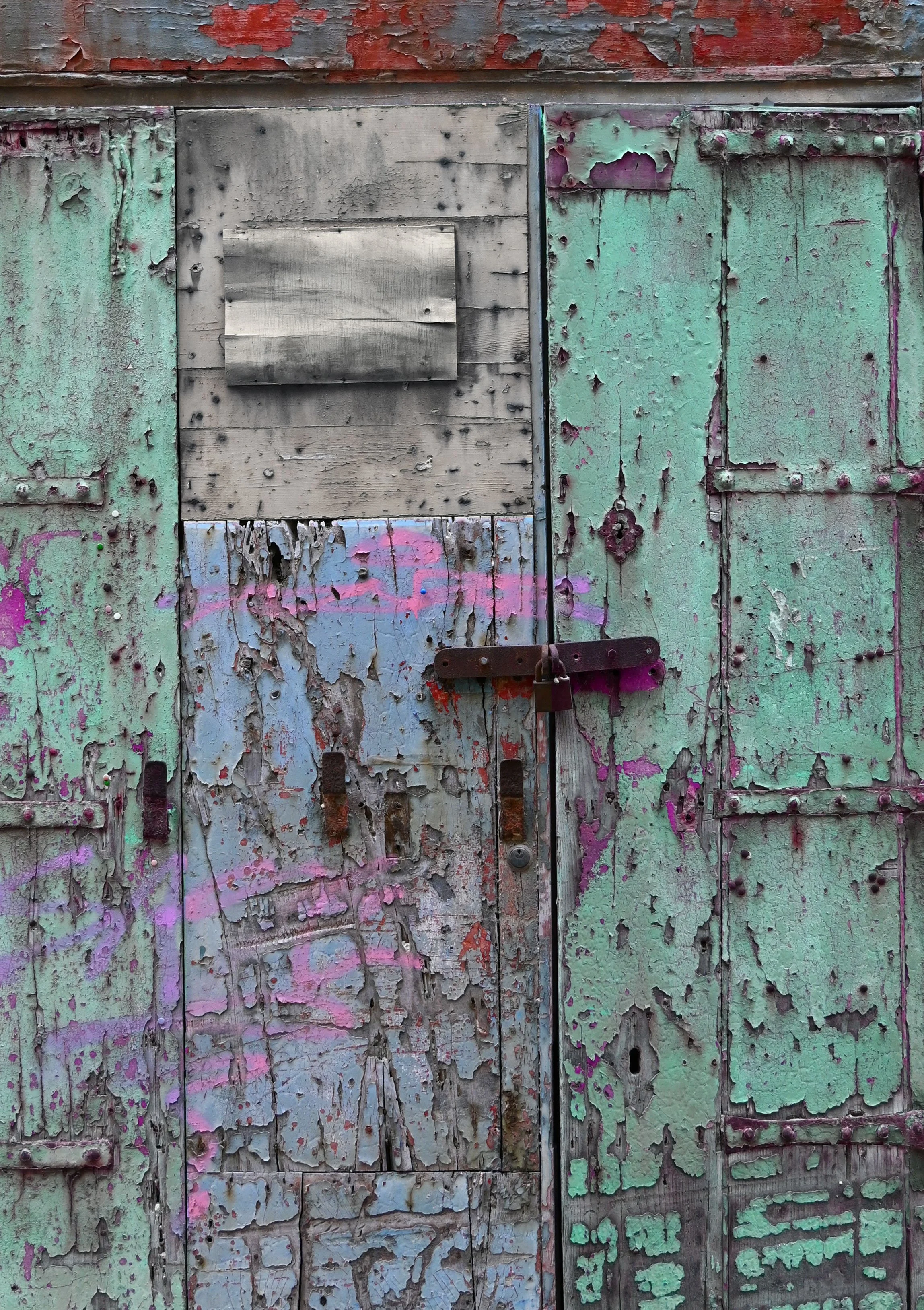 Pink-Grafitti-Doorway-----48x68.jpg