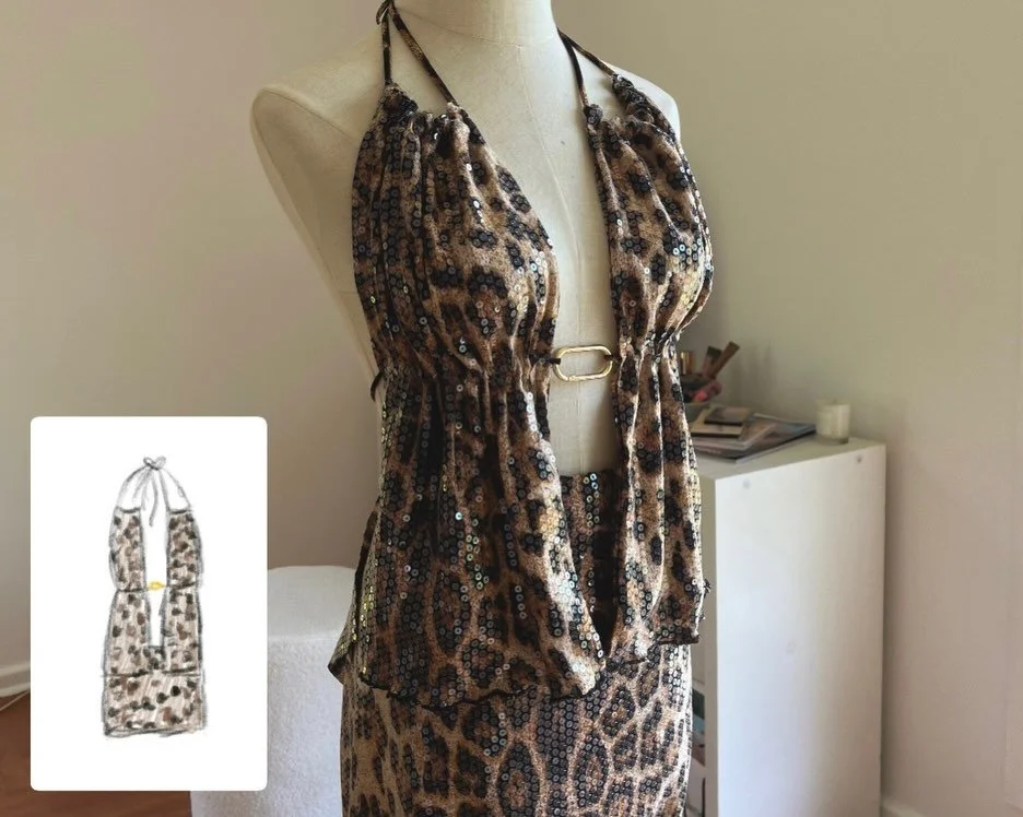 this summer in 3 emojis: 💋🐆😙