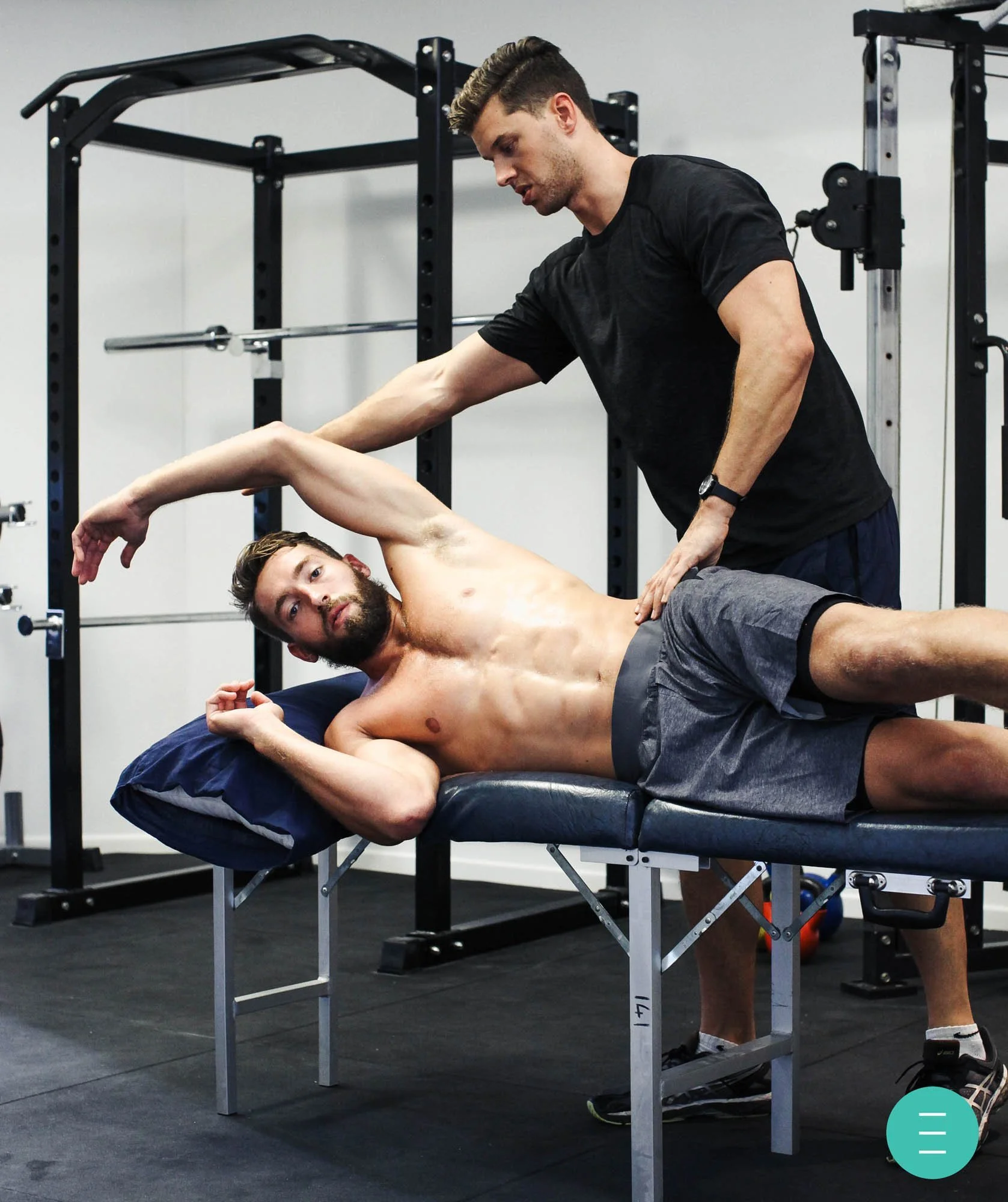 Brisbane chiropractor helping patient with sports injury