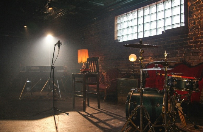 AI in the Music Industry - Collab Article&nbsp; 