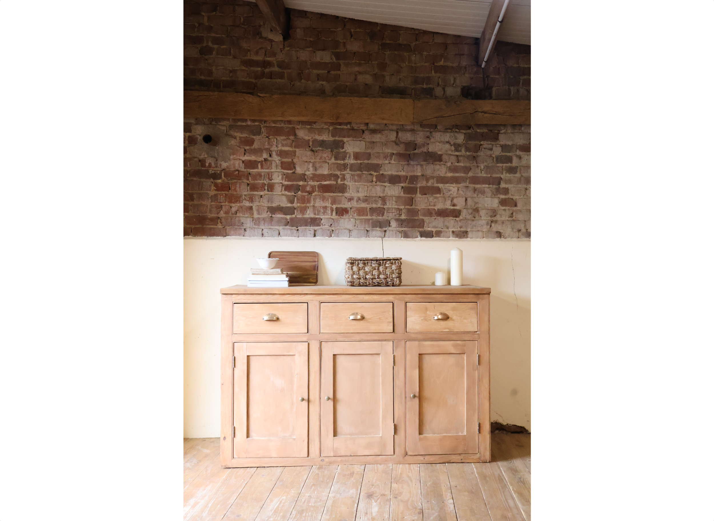 Buffet en bois massif 3 portes