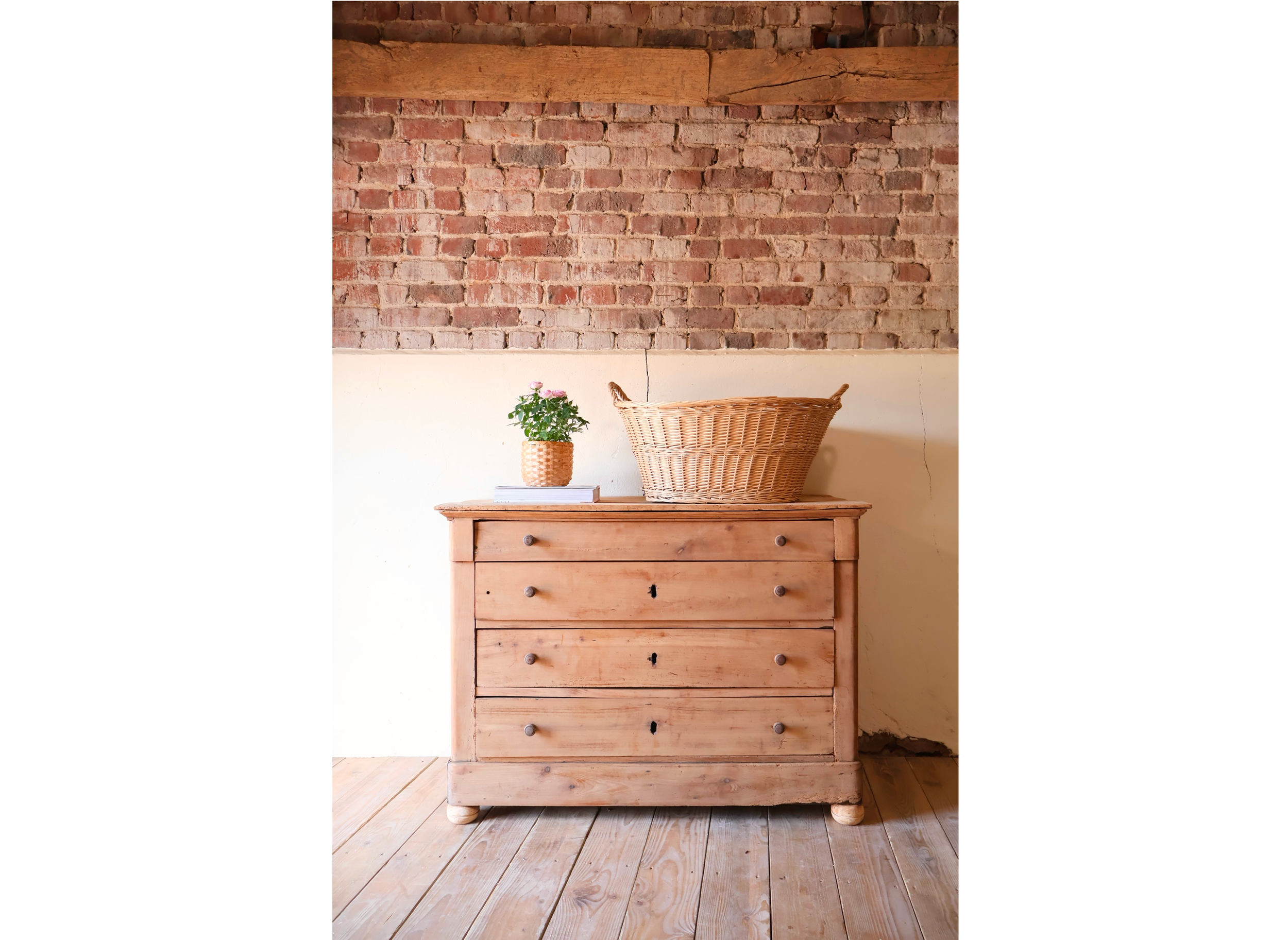 Commode ancienne