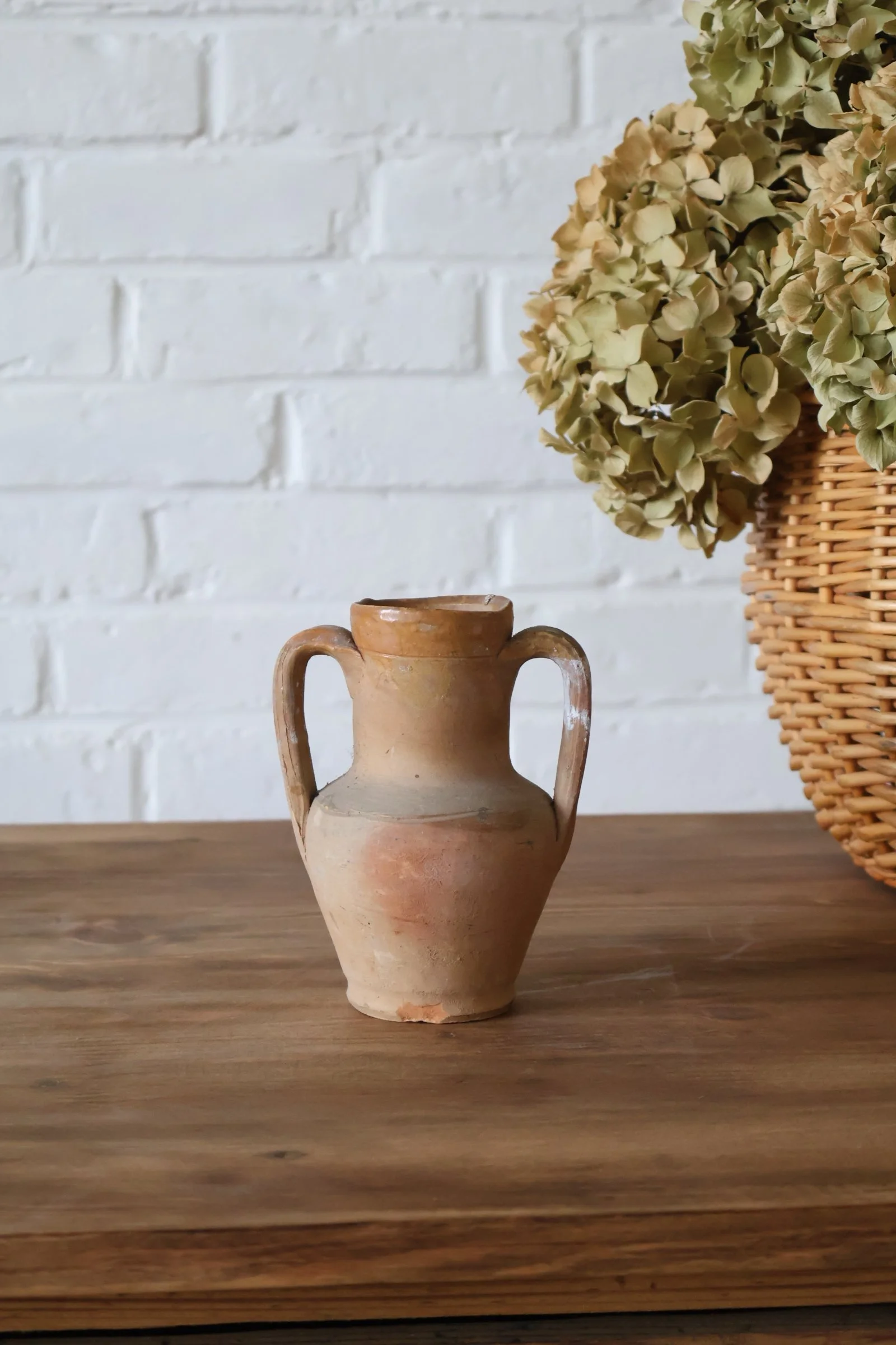 Petit vase brut avec anses