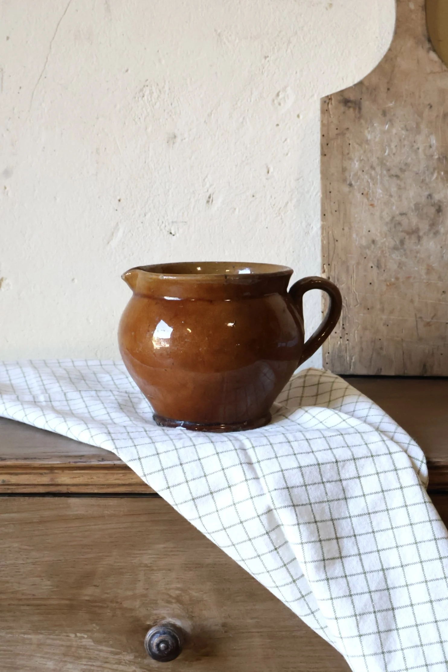 Petit pichet en céramique marron