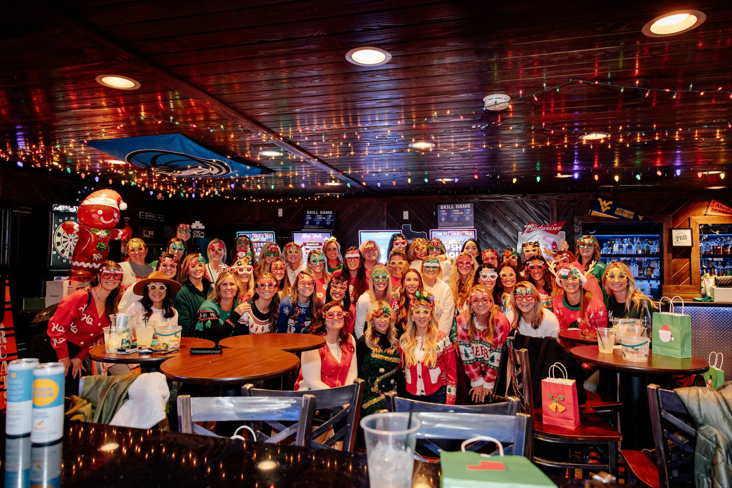 CHRISTMASBINGO_2025_033.jpg