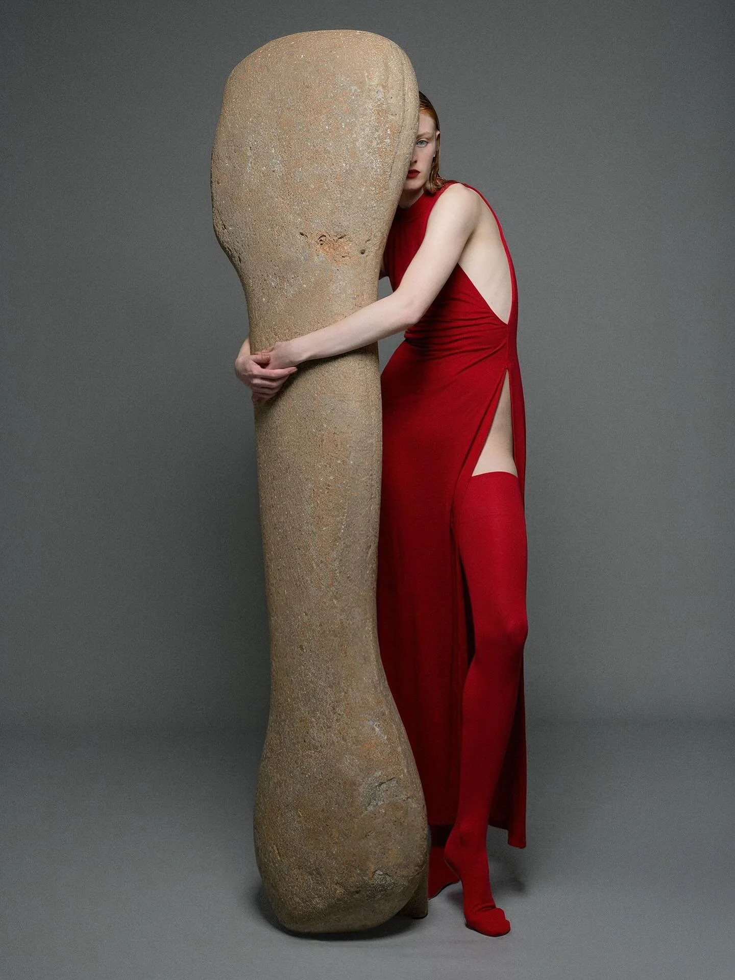 Stone. @monicamenez 
#redbodysuit #aiart #womeninai
