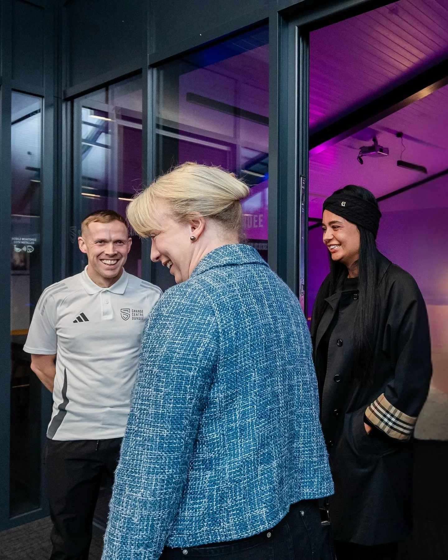 We welcomed @shonarobisonsnp Scottish Government’s Cabinet Minister for Finance & Local Government and @hannahlaingdj to @changecentredundee_ to share updates on doof Studios. 
doof Studios community youth programme was recently funded by