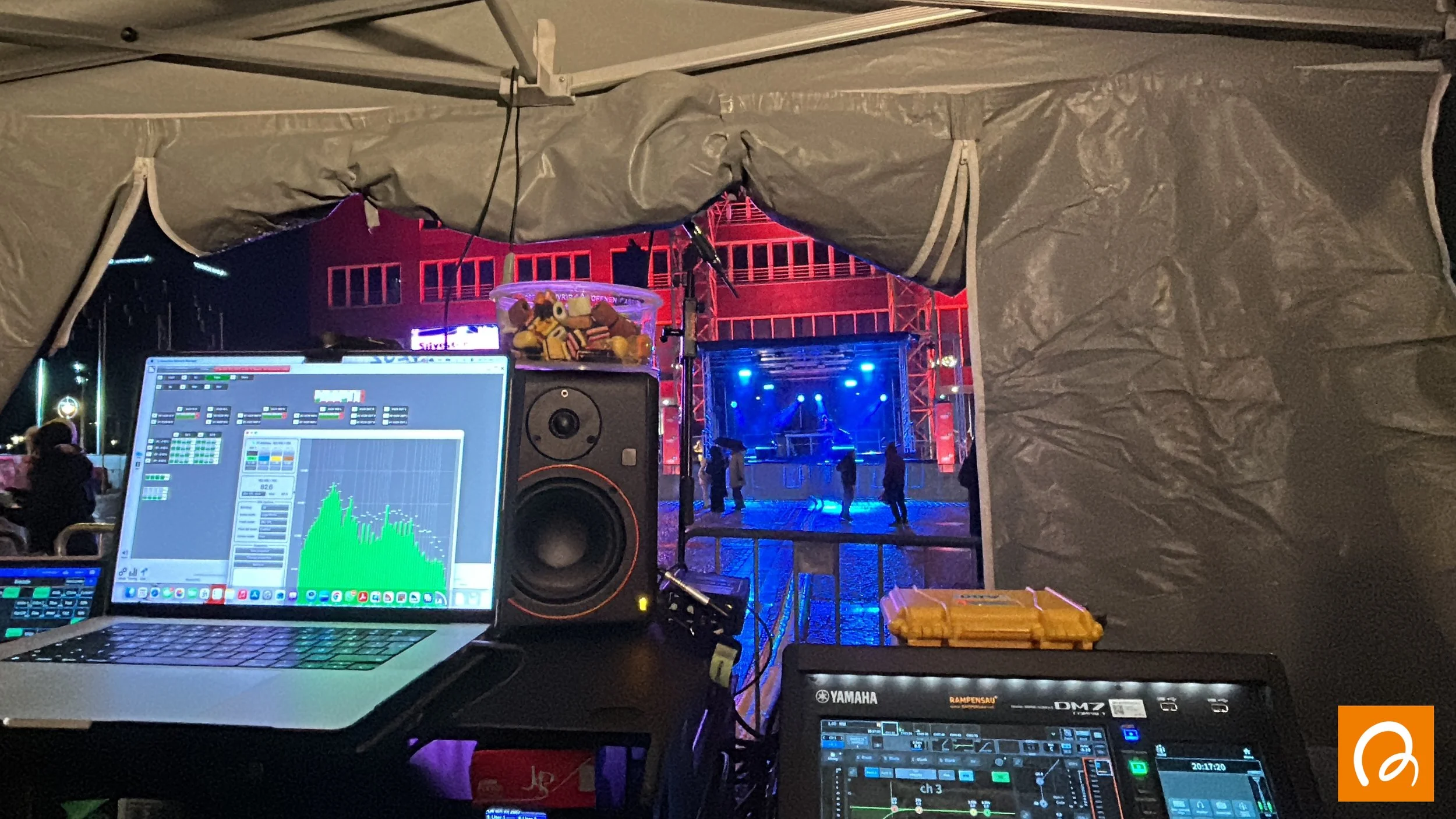 Silverster mit Logo 5.jpeg