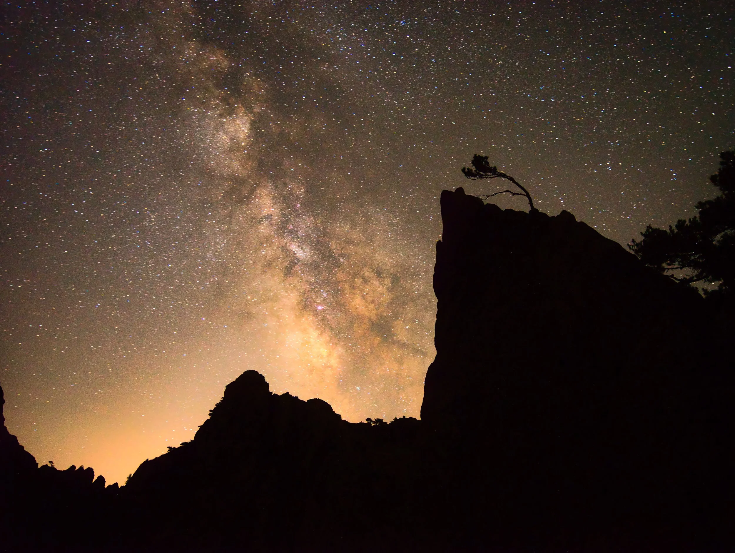 DSC00313 tru de la Bomb 13 22 Nachts fokusstack .jpg