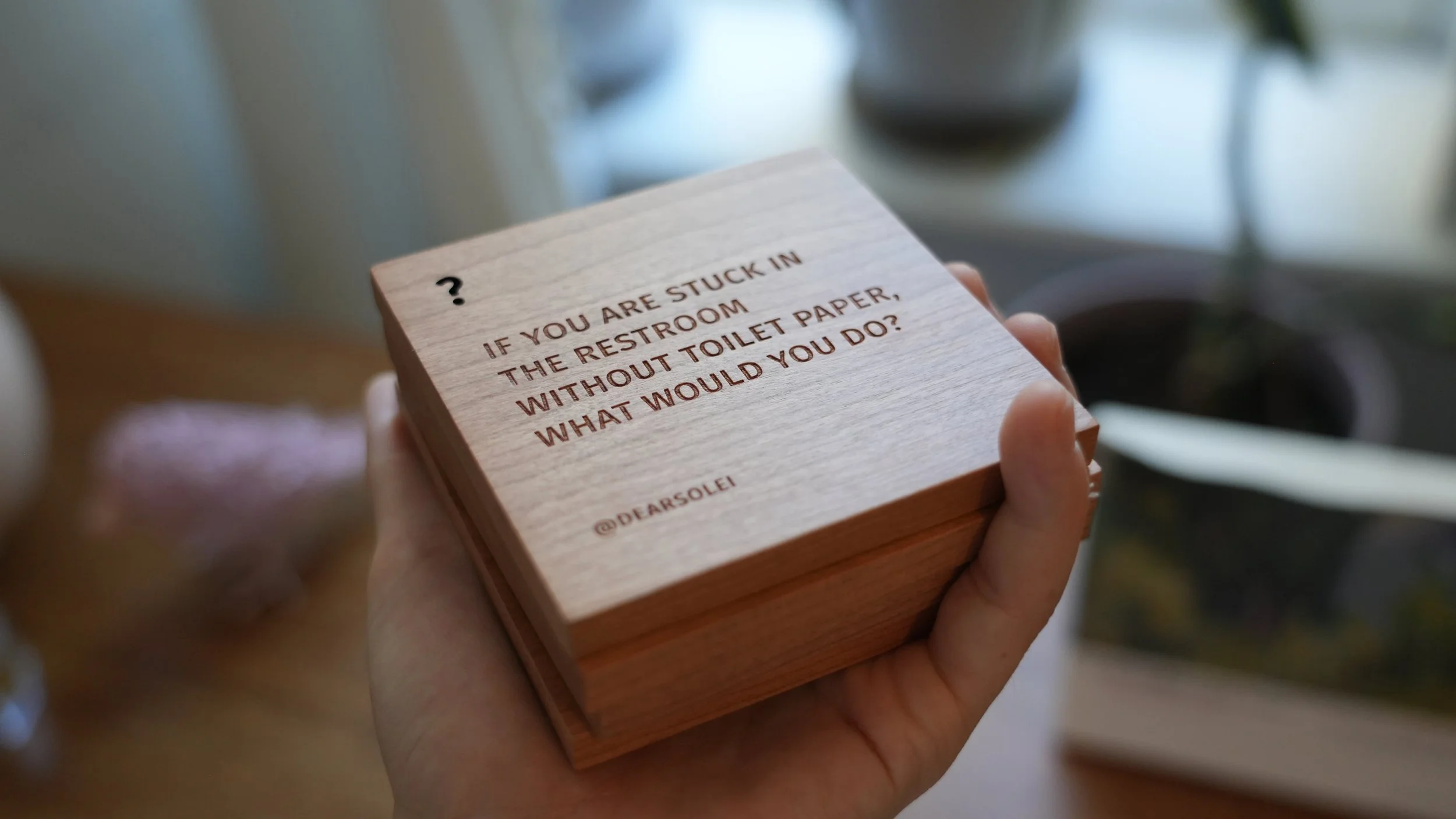 6_hand A7403874.JPG