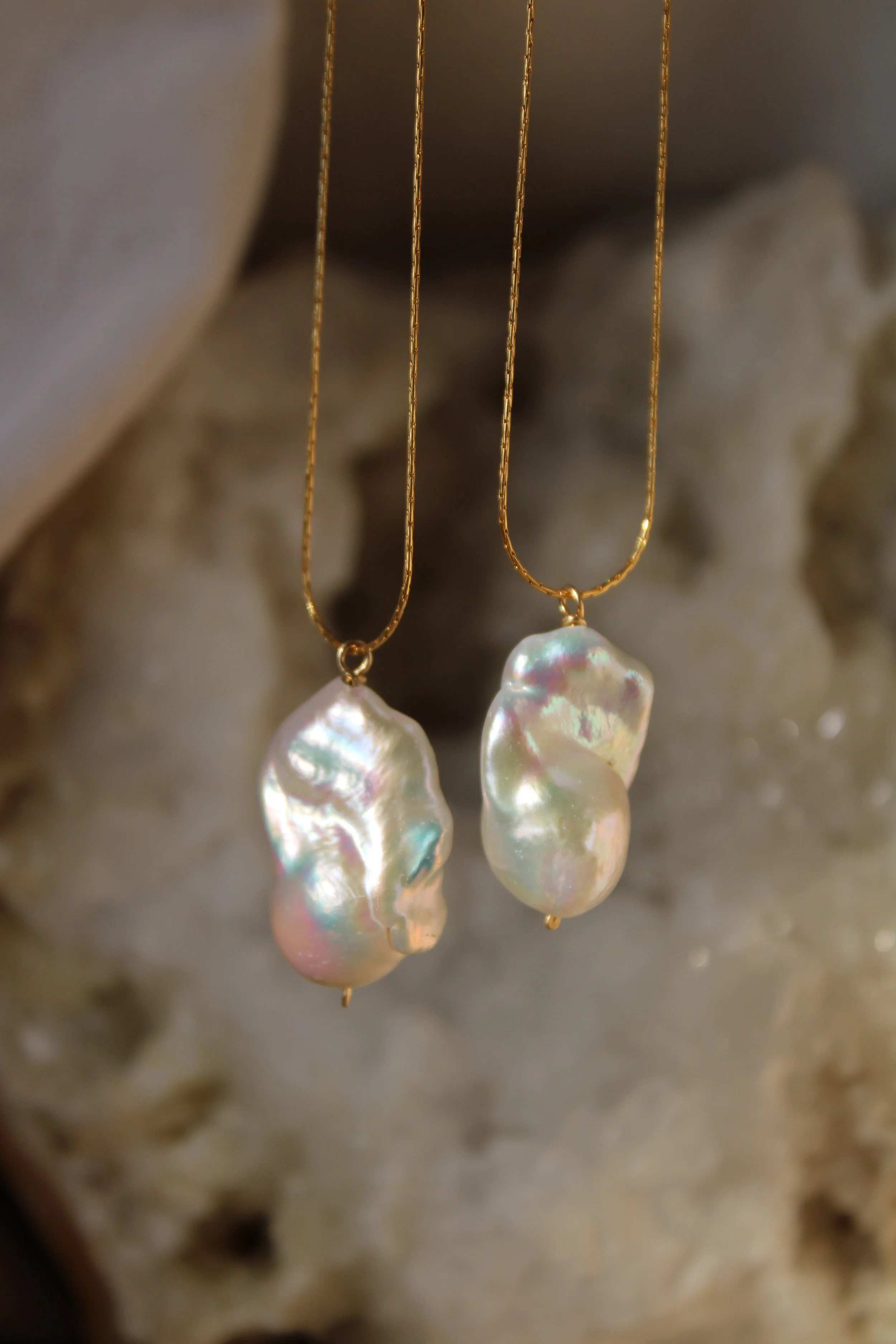 Baroque pearl necklace