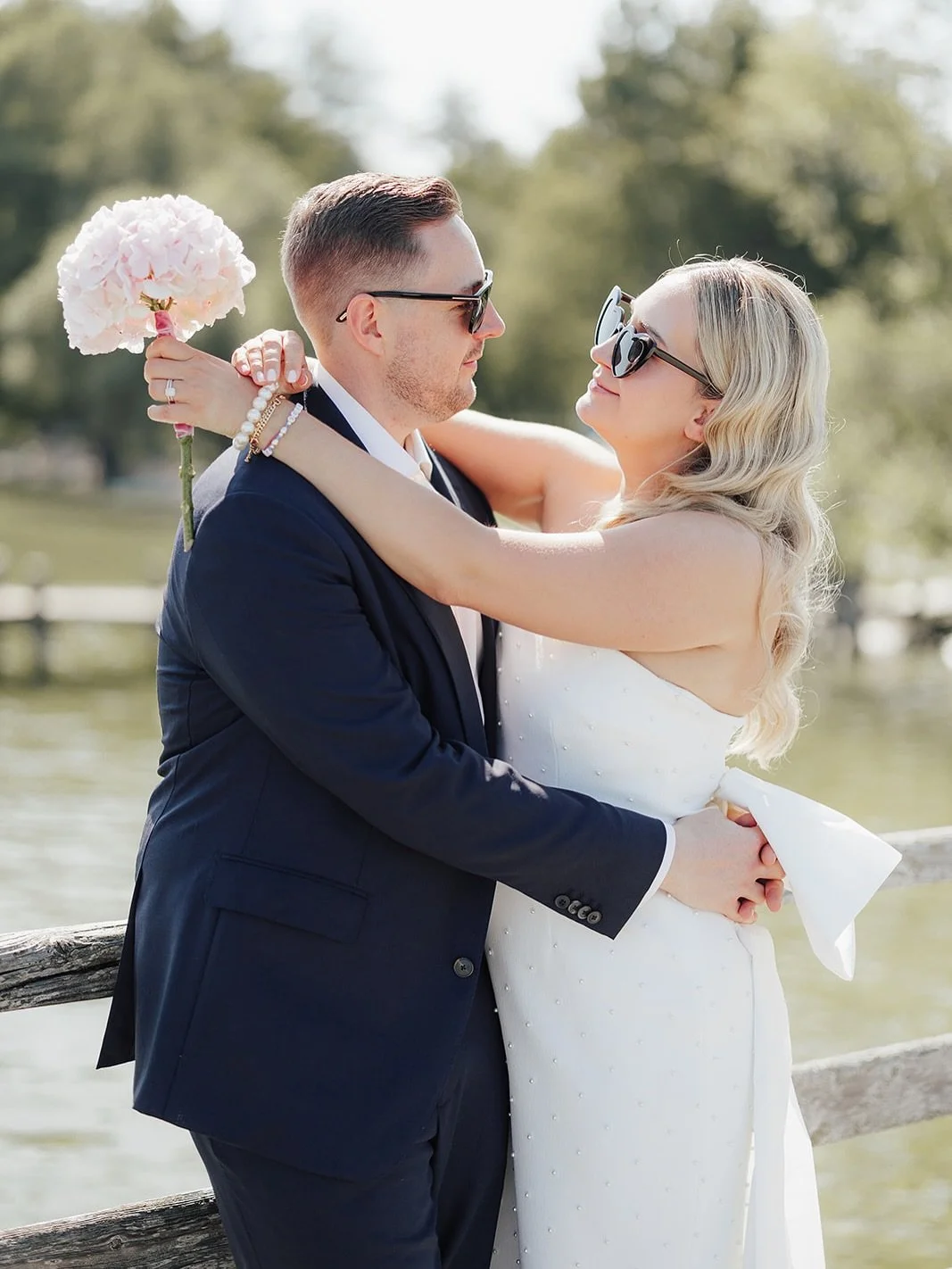 happy first wedding anniversary 💍 

1 Jahr Liebe. 1 Jahr Ehe. Ein Versprechen f&uuml;r die Ewigkeit 🤍 Alles Liebe zum Hochzeitstag, ihr beiden! ✨🫶🏻