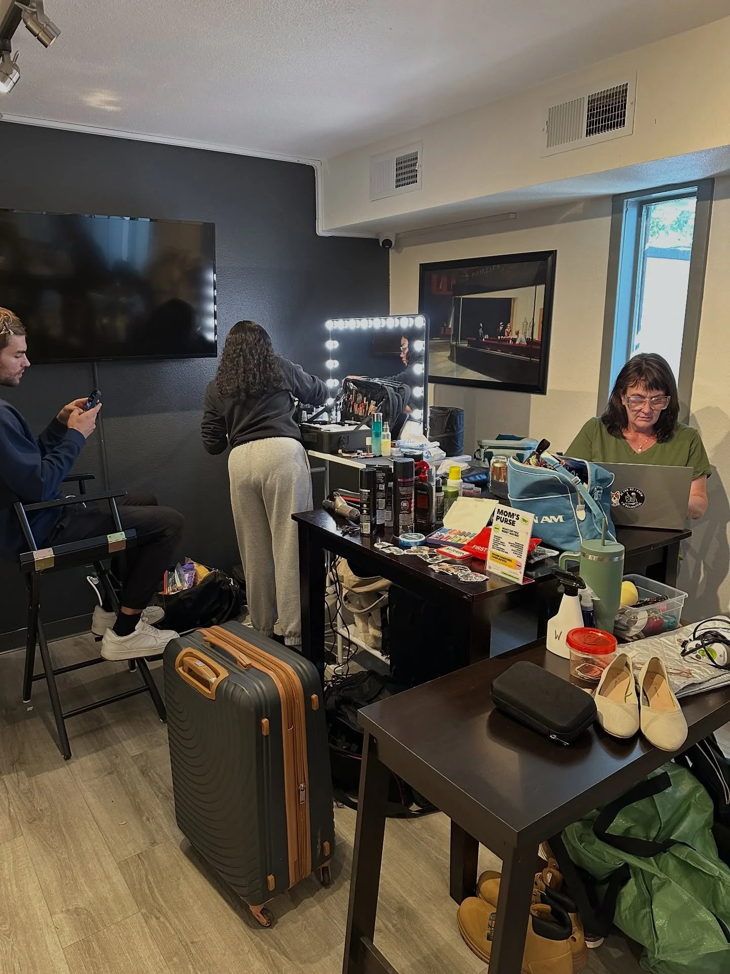 If you’re not filming at ACS, you’re missing out! 🤭
#alamocitystudios #satx #sanantonio #sanantoniotx #texas #filmproduction #production #filmstudio #texasfilmproduction