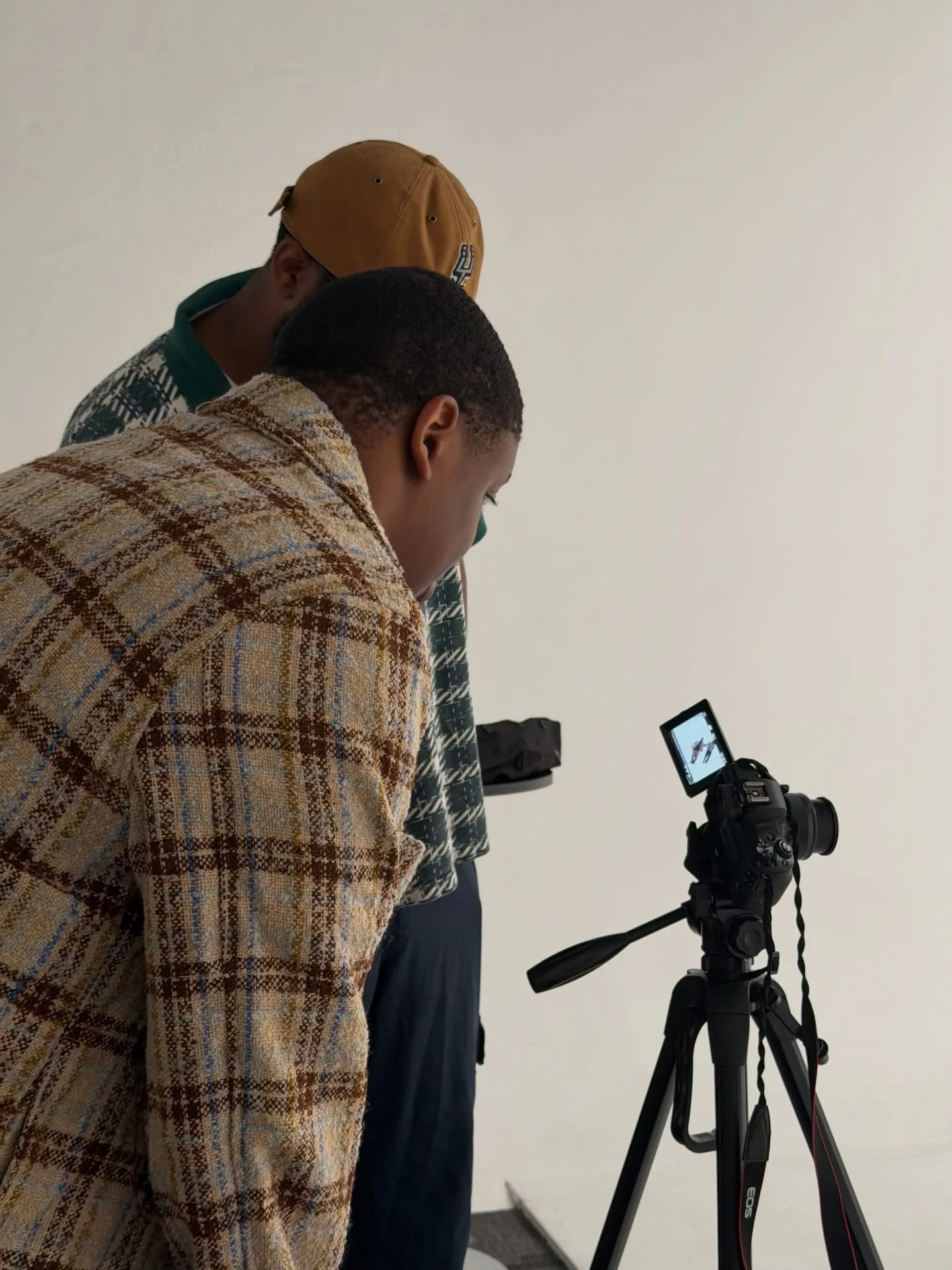 Be your own director.

Call the shots. Set the vision. Bring your ideas to life exactly how you see them.

Behind the scenes of creativity in motion; Where every frame is intentional and every moment is yours to create. 

Ready to create? Book your n