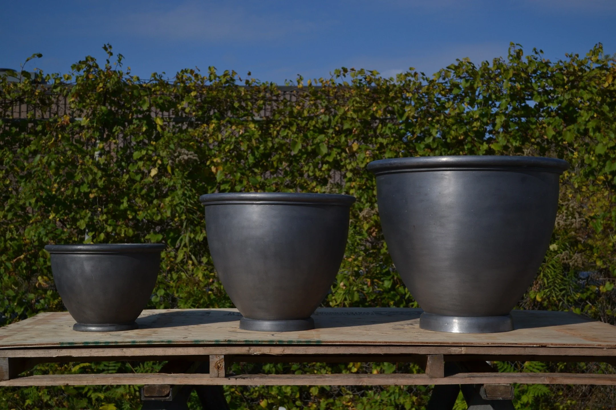 The Foundation of a Timeless Garden
There is a reason we call it the Classic Urn.

Its clean lines and balanced proportions make it a versatile staple for any landscape, whether it&rsquo;s framing an entryway or serving as a focal point in a courtyar