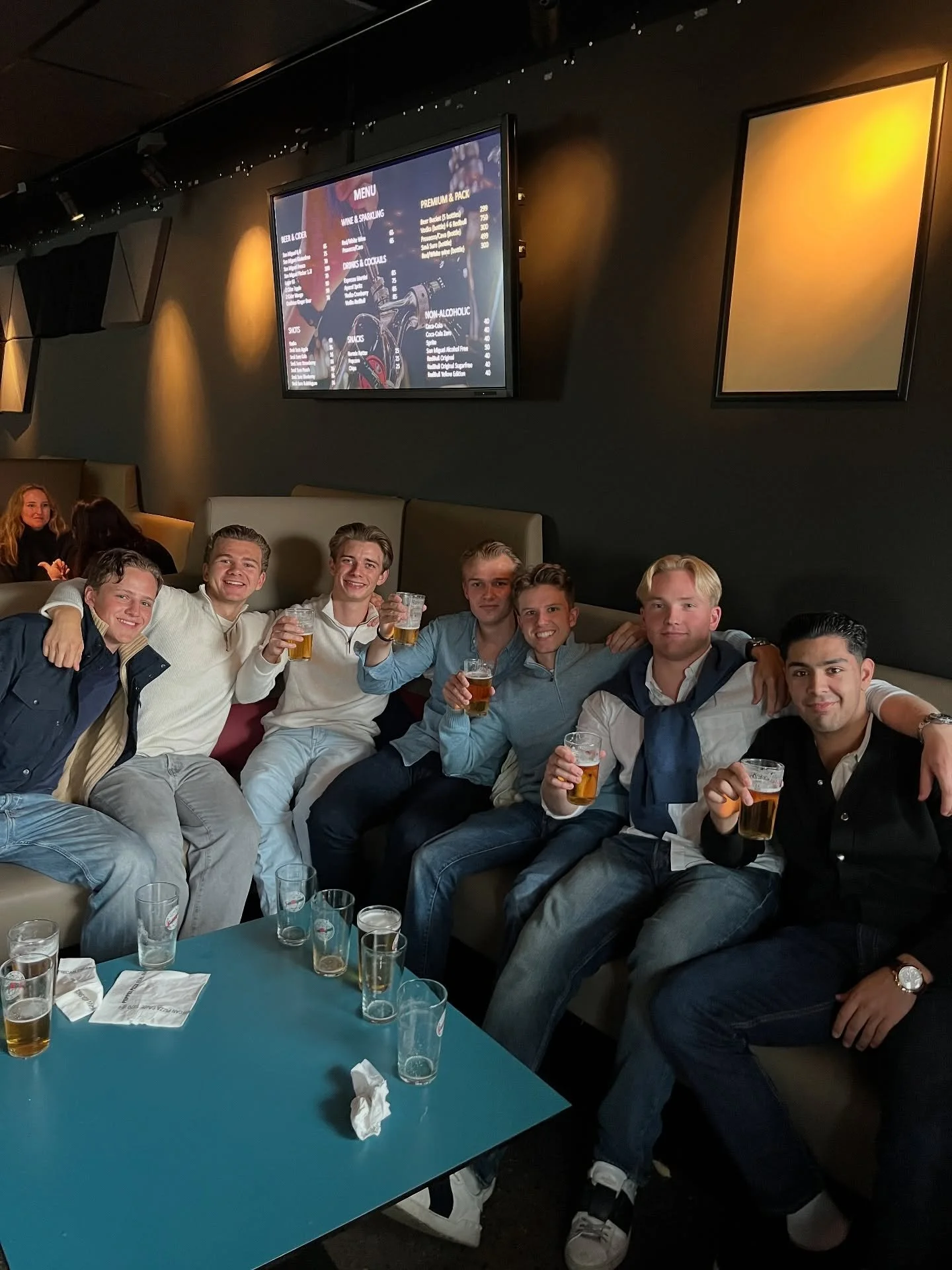 Semesterets første Sivøk pils vel overstått😚👏🏼
Vi takker for et herlig oppmøte, bedre stemning og bedre folk skal man lete lenge etter! 🥰 
Sivøk pilsen er et sted hvor du kan få et avbrekk fra studiet, mi
