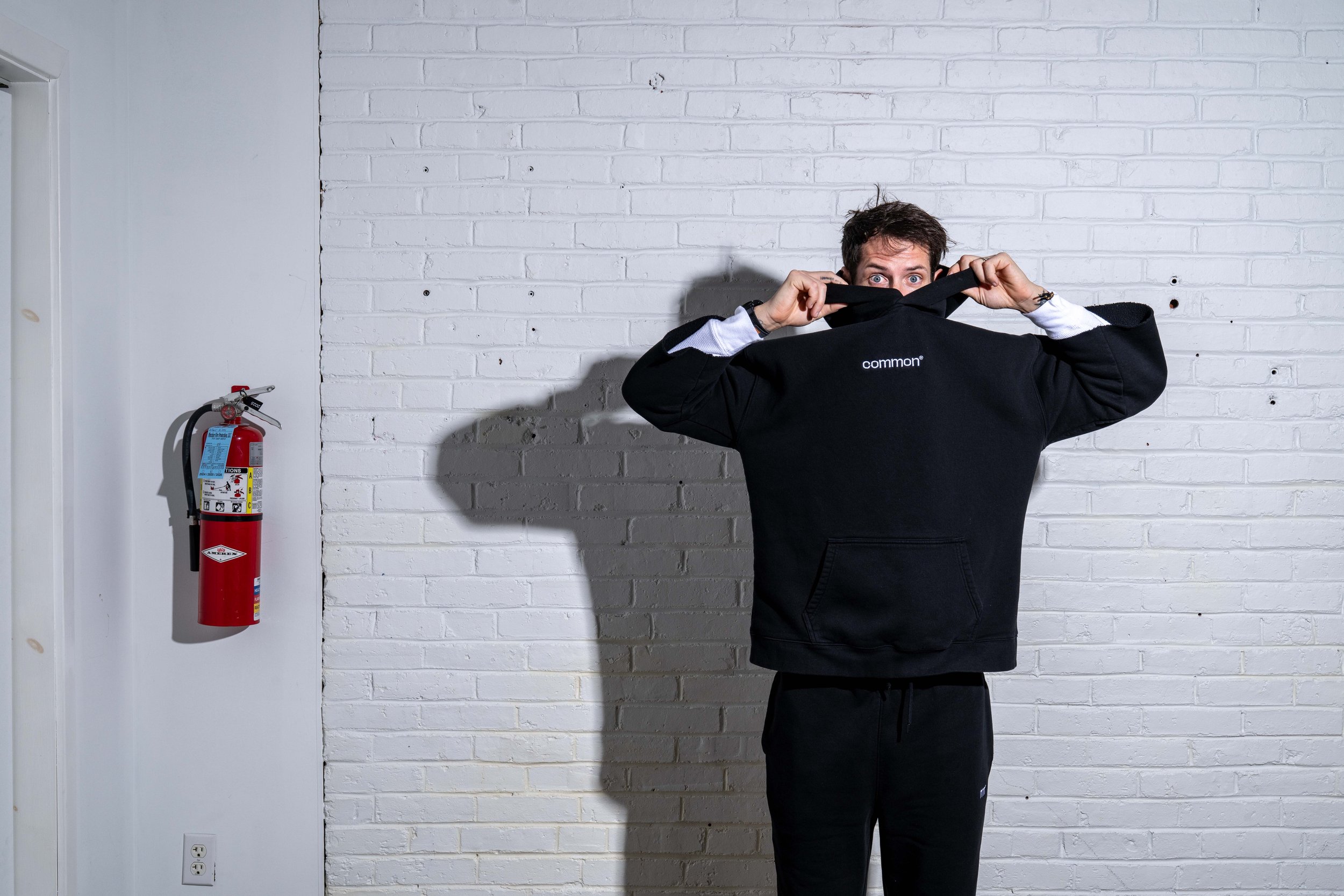 MID WEIGHT WINTER HOODIE