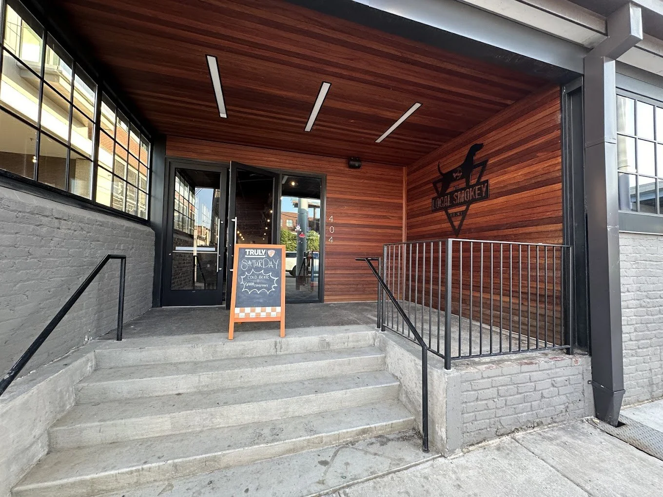 Trivia at The Local Smokey