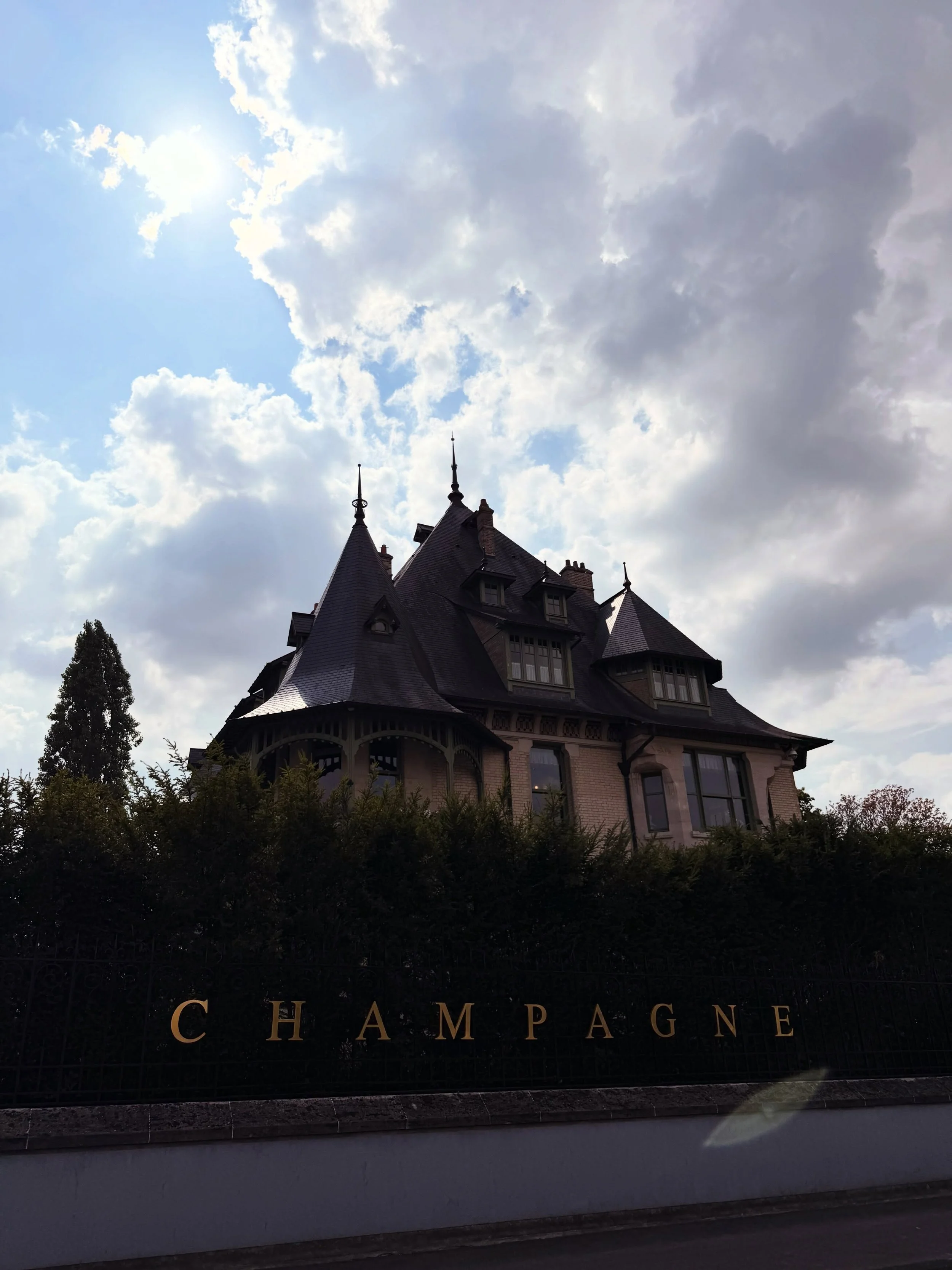 Yeah. So. Pretty magical day getting lost in the maze of the cray&egrave;res of Champagne.
