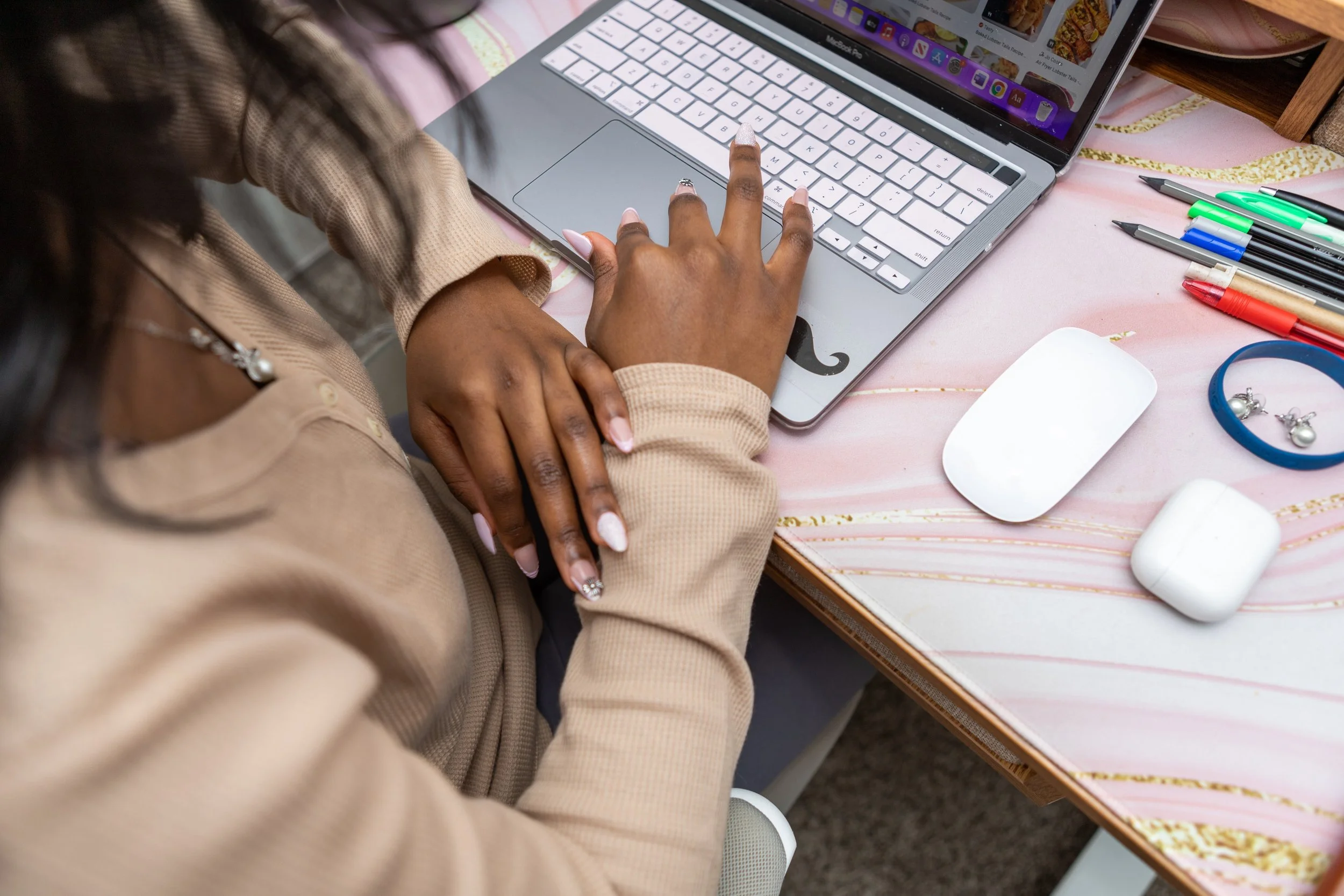 Nervous About Your First Therapy Session? Here Is What Your Therapist Actually Wants You To Know