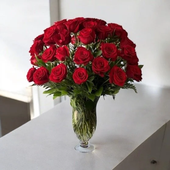 Vased Rose Arrangement