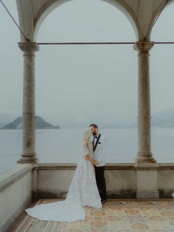 Getting married with your children as witnesses #italy #italyweddingphotographer #como #comoweddingphotographer #lakecomoitaly