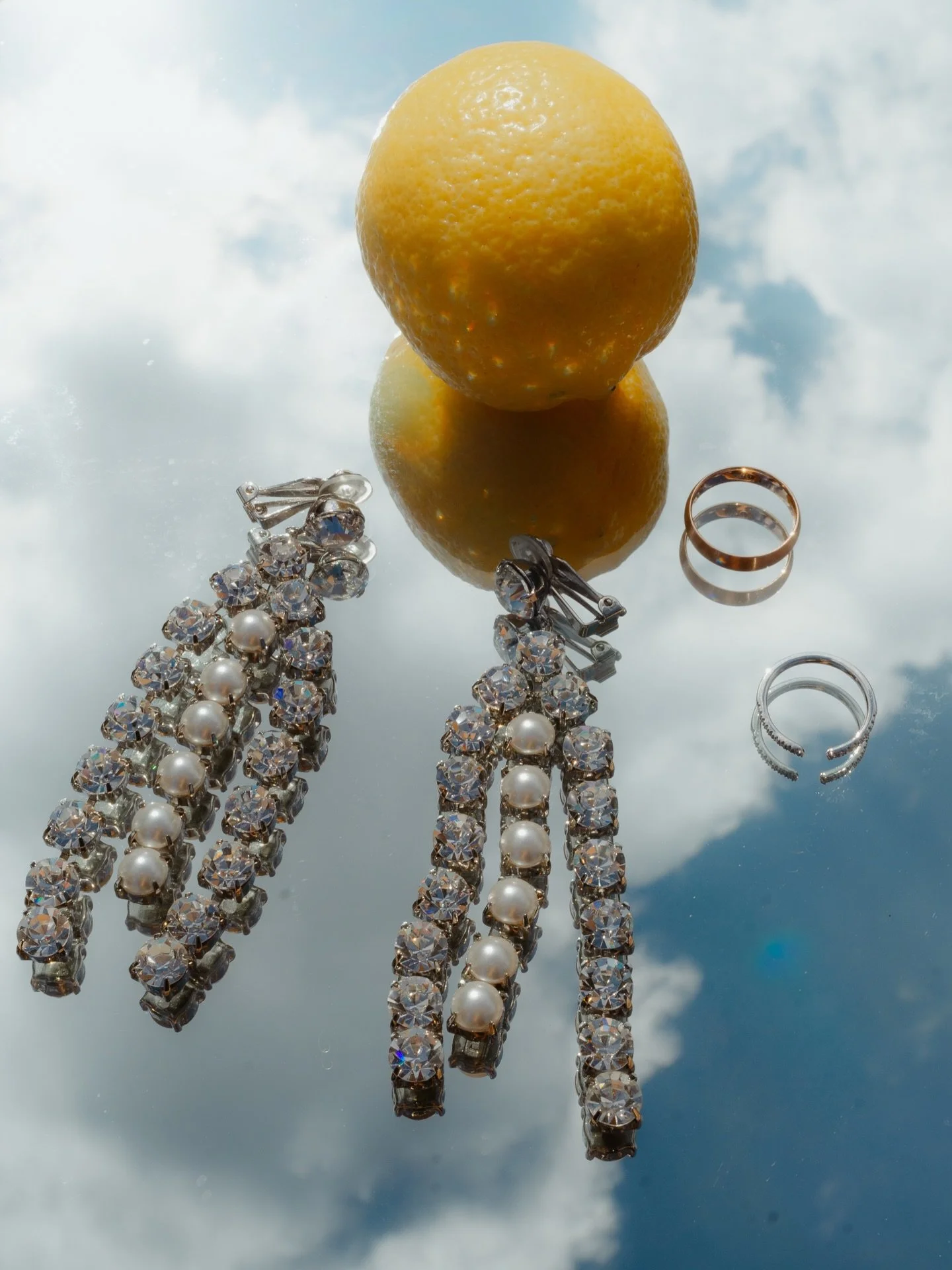 Lemon #italyweddingphotographer #italywedding #tuscanyweddingphotographer #tuscanywedding