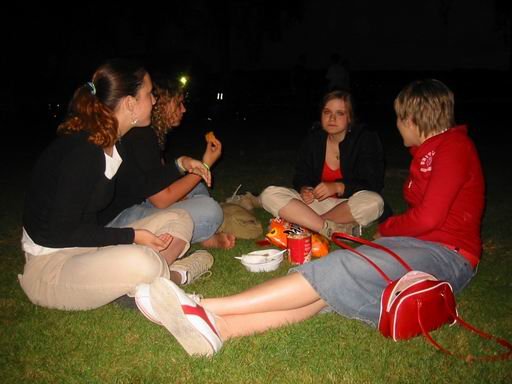 340_kab2003_10_512x384.jpg