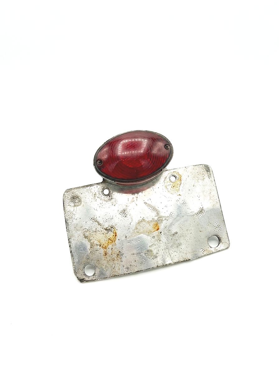 TAIL LIGHT AND MOUNT