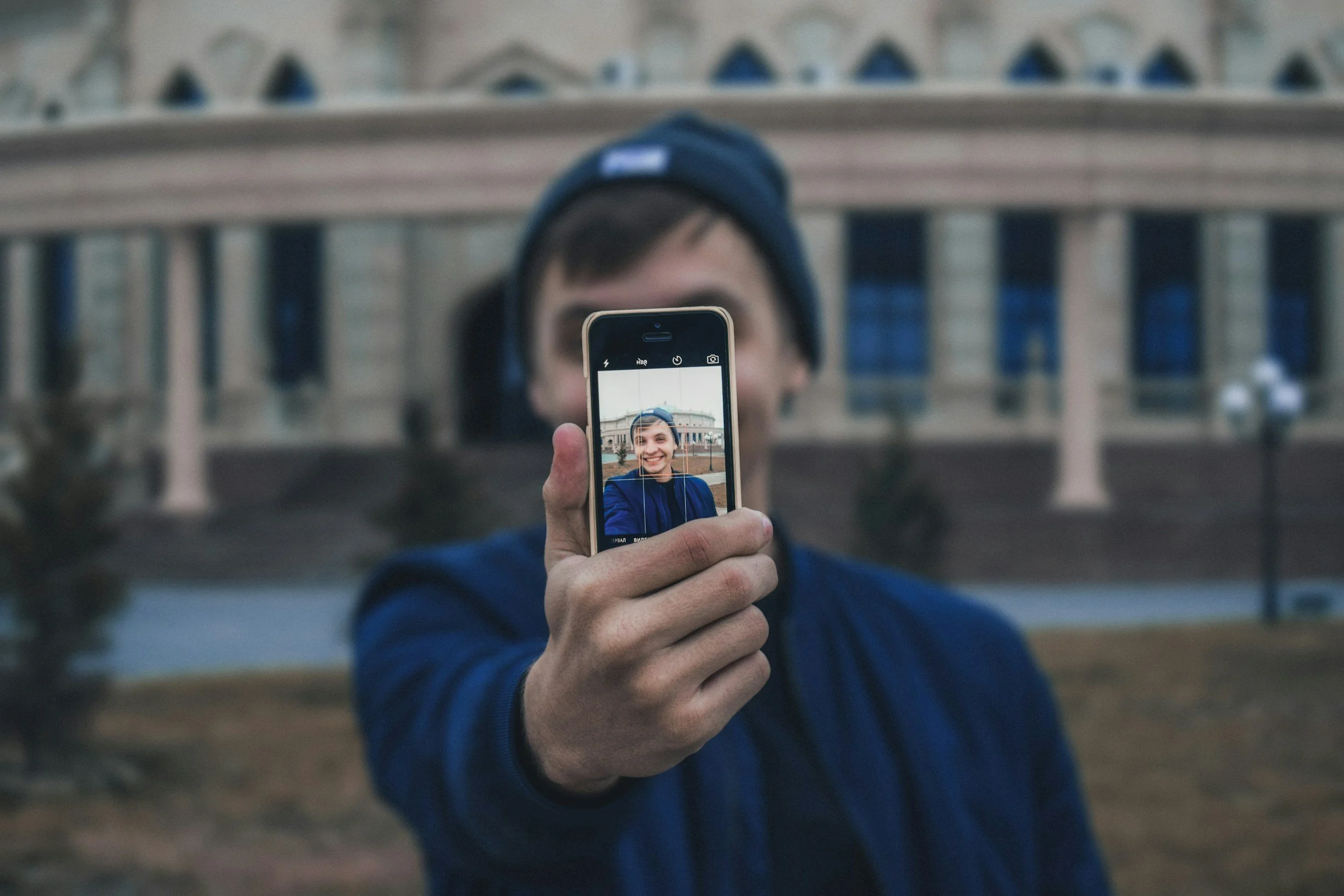 Your Phone-Free School Survival Guide: A Gen Z Gift to Yourself