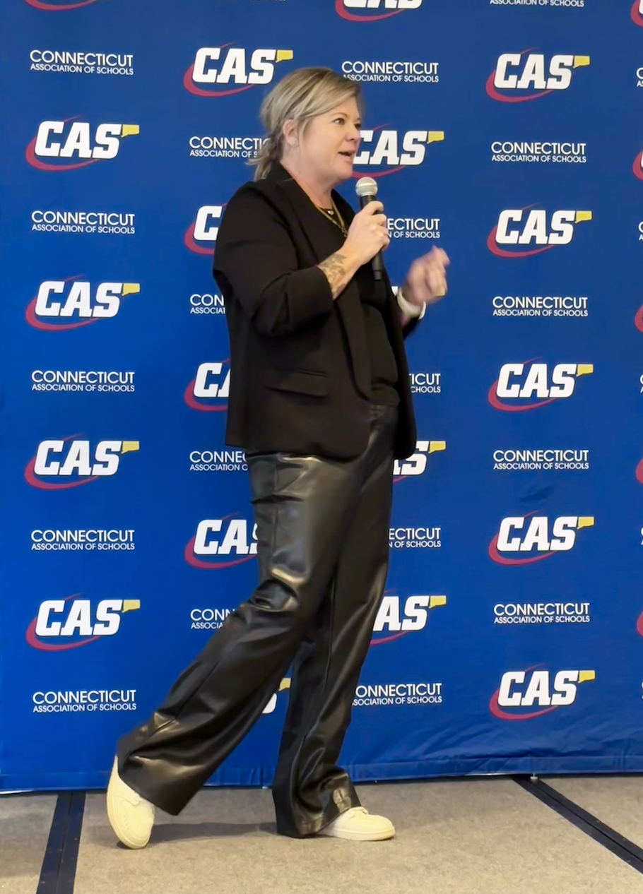 How to Hype Yourself Up (Without Sounding Like a LinkedIn Influencer)