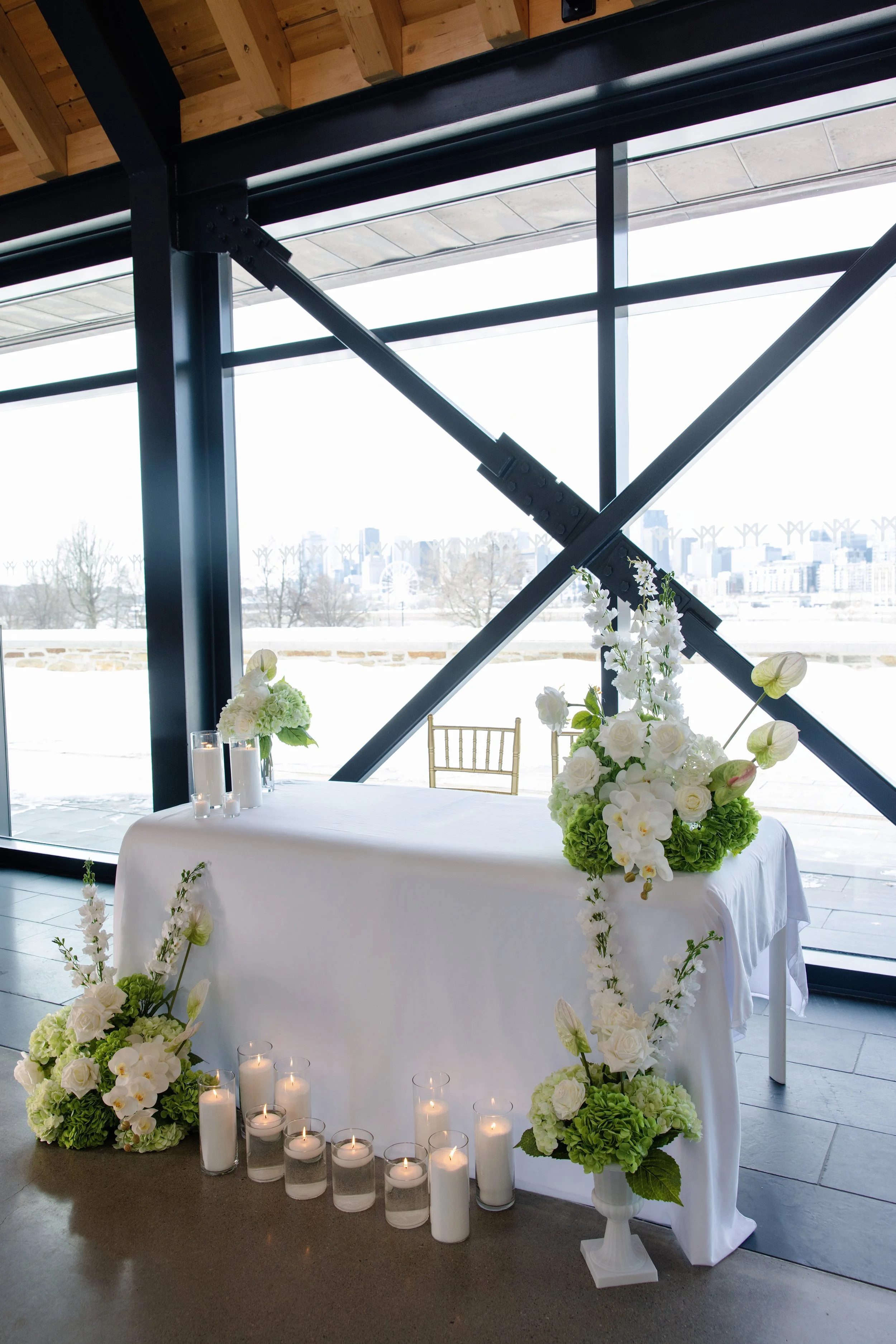 Eternal Garden sweetheart table *complete look