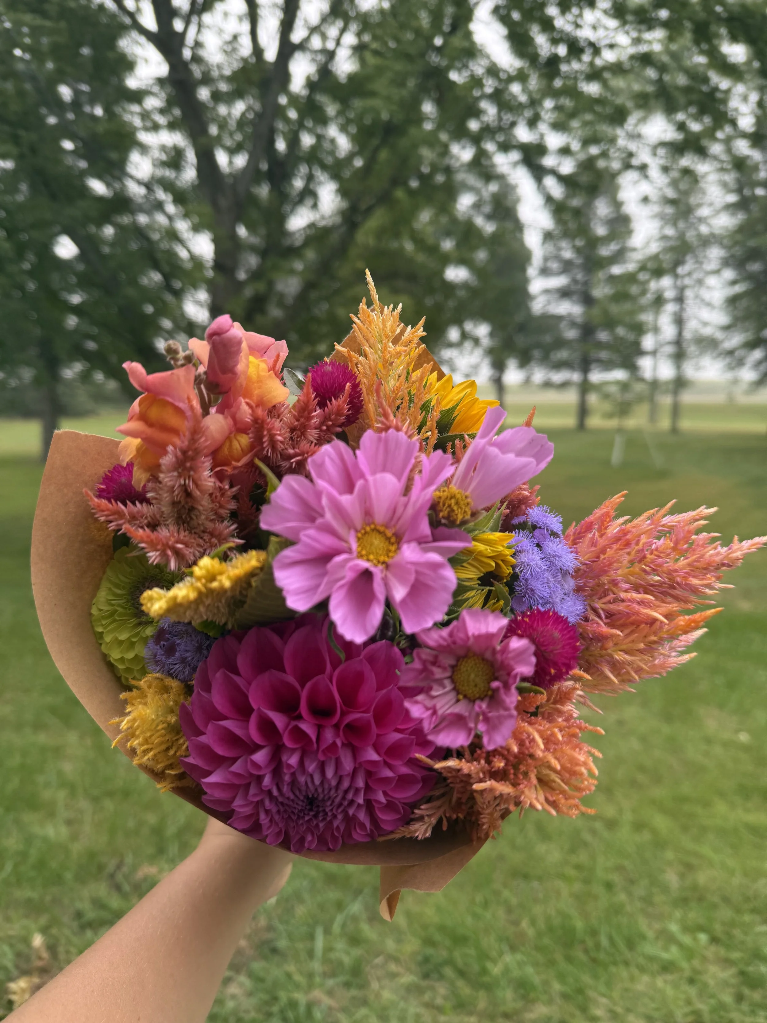 Flower Cart @Triple S Pumpkin | Royalton