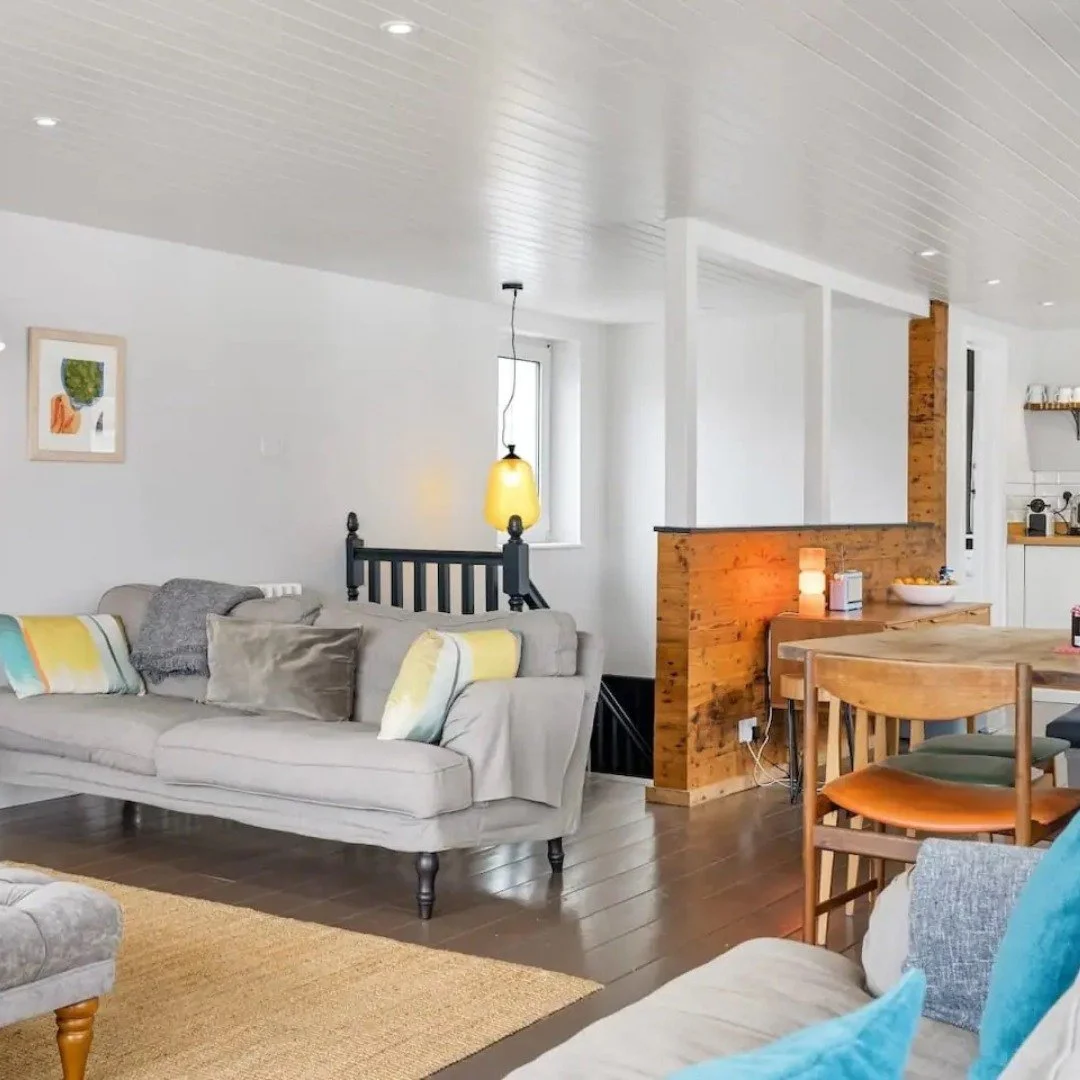 Easter is fast approaching! 🐣🐰
If you're wanting to get away last minute, we have some availability dotted around the next fews weeks.
You can browse dates and the accommodation in our bio.
#bude #lastminute #Easter2026 #cornwall