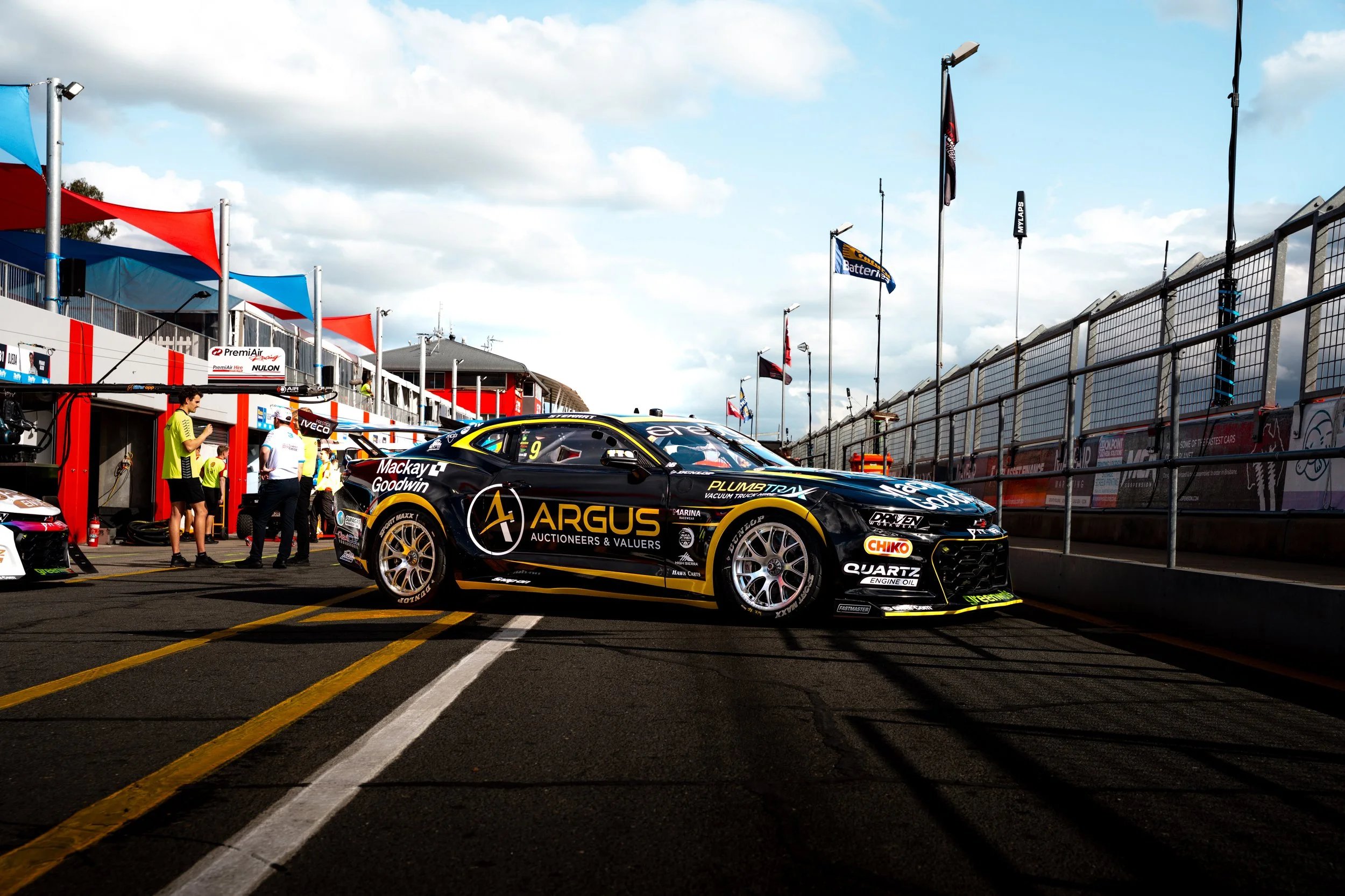 Erebus Motorsport Welcomes New Partners in Familiar Colours for Ipswich