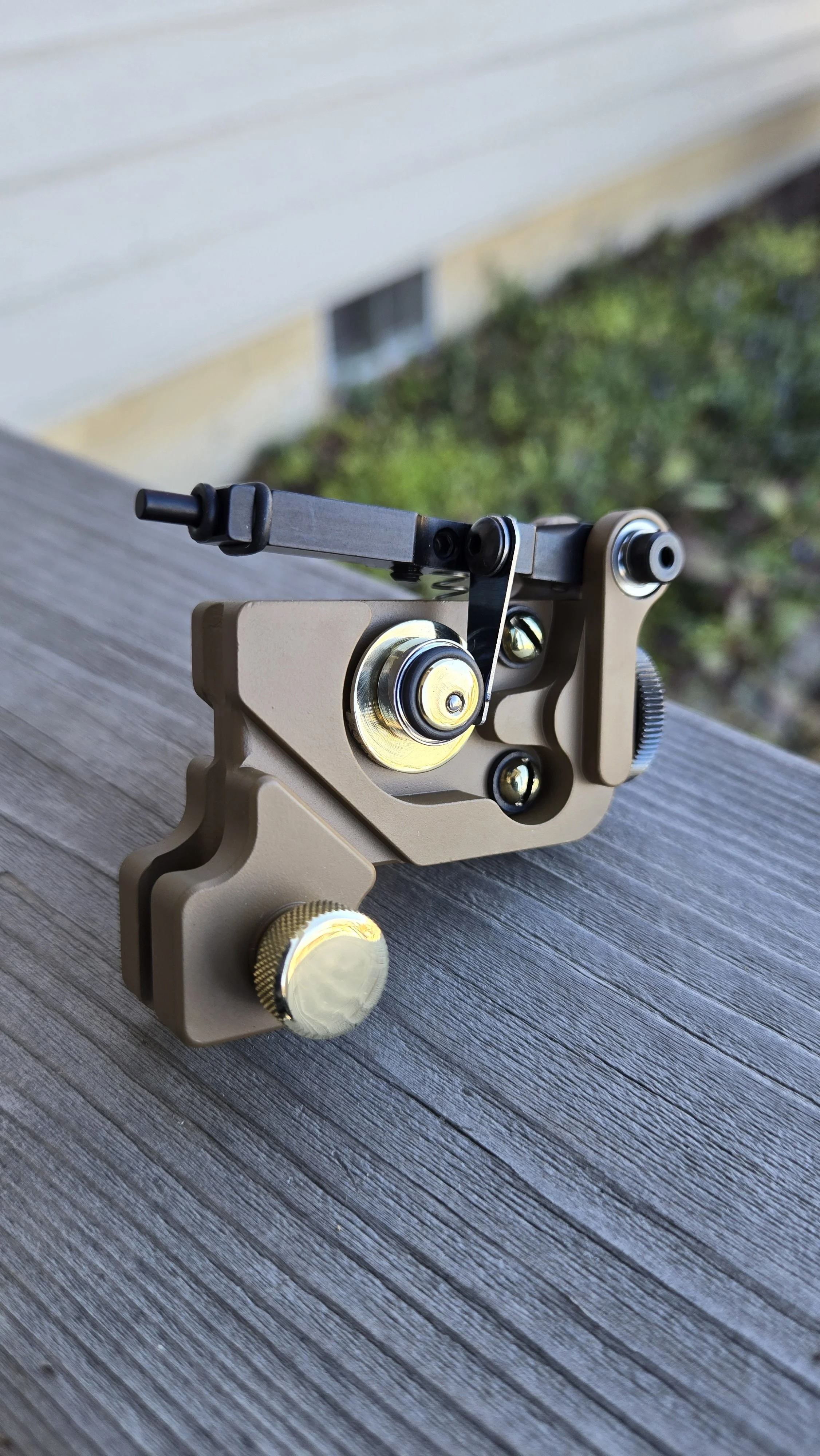 BETTY V2- SAHARA GOLD