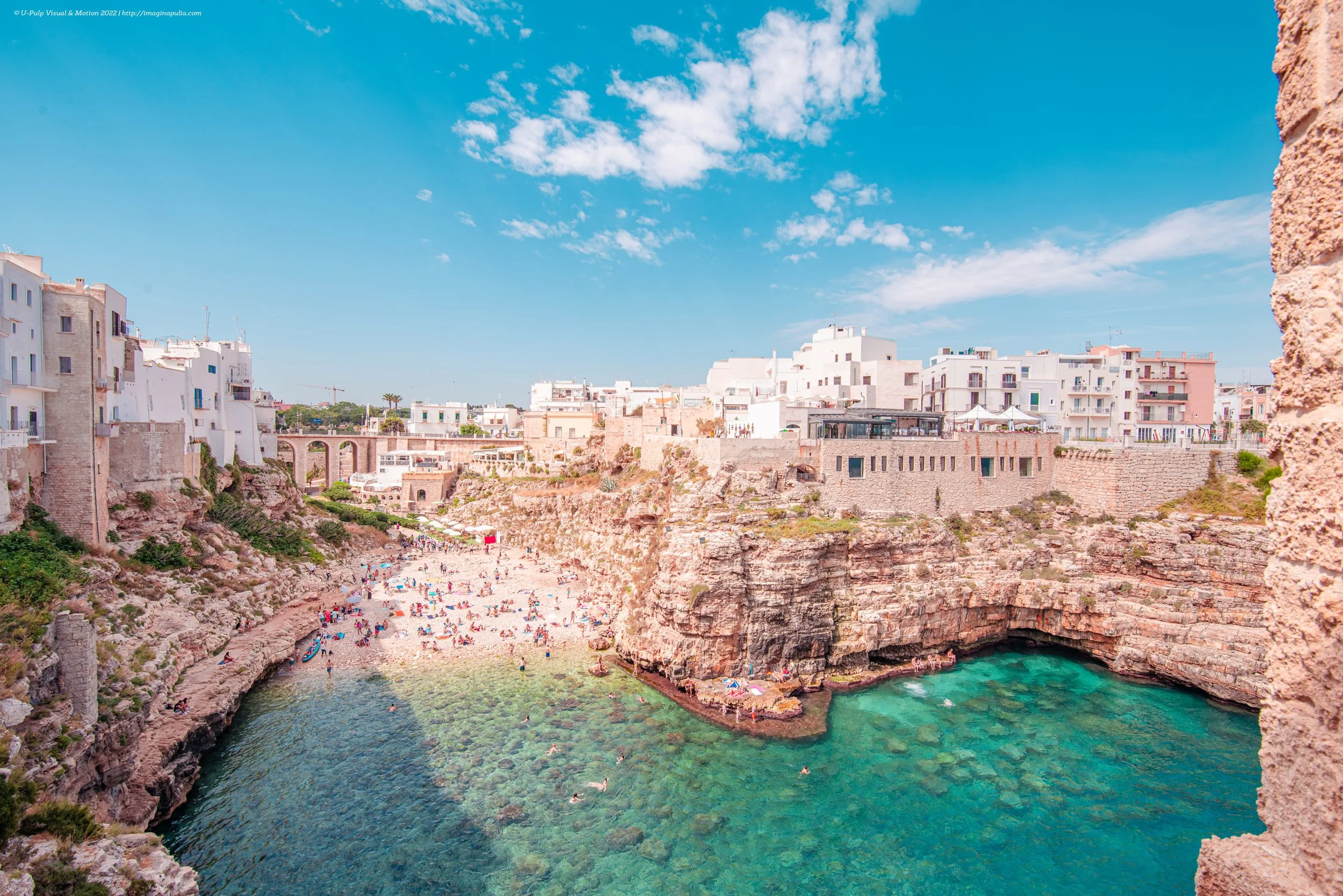 Beach puglia.jpg