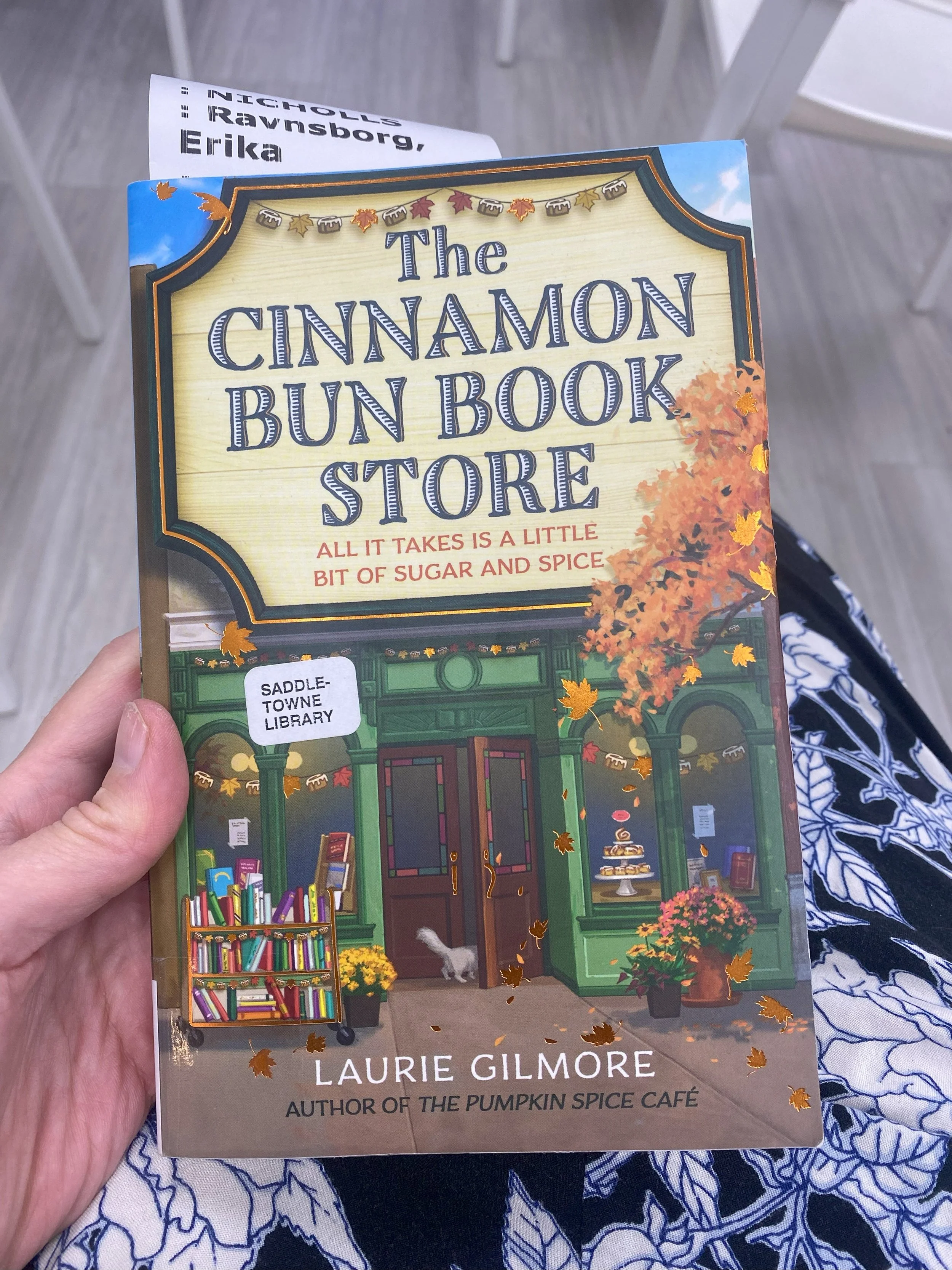 The Cinnamon Bun Bookstore and Cinnamon Buns