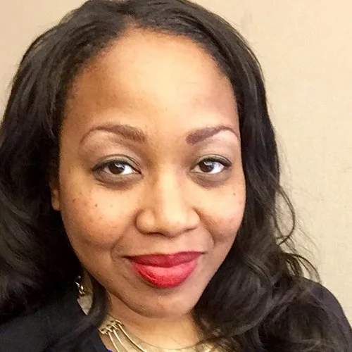 Ayanna Fortson Headshotv1_1.jpg