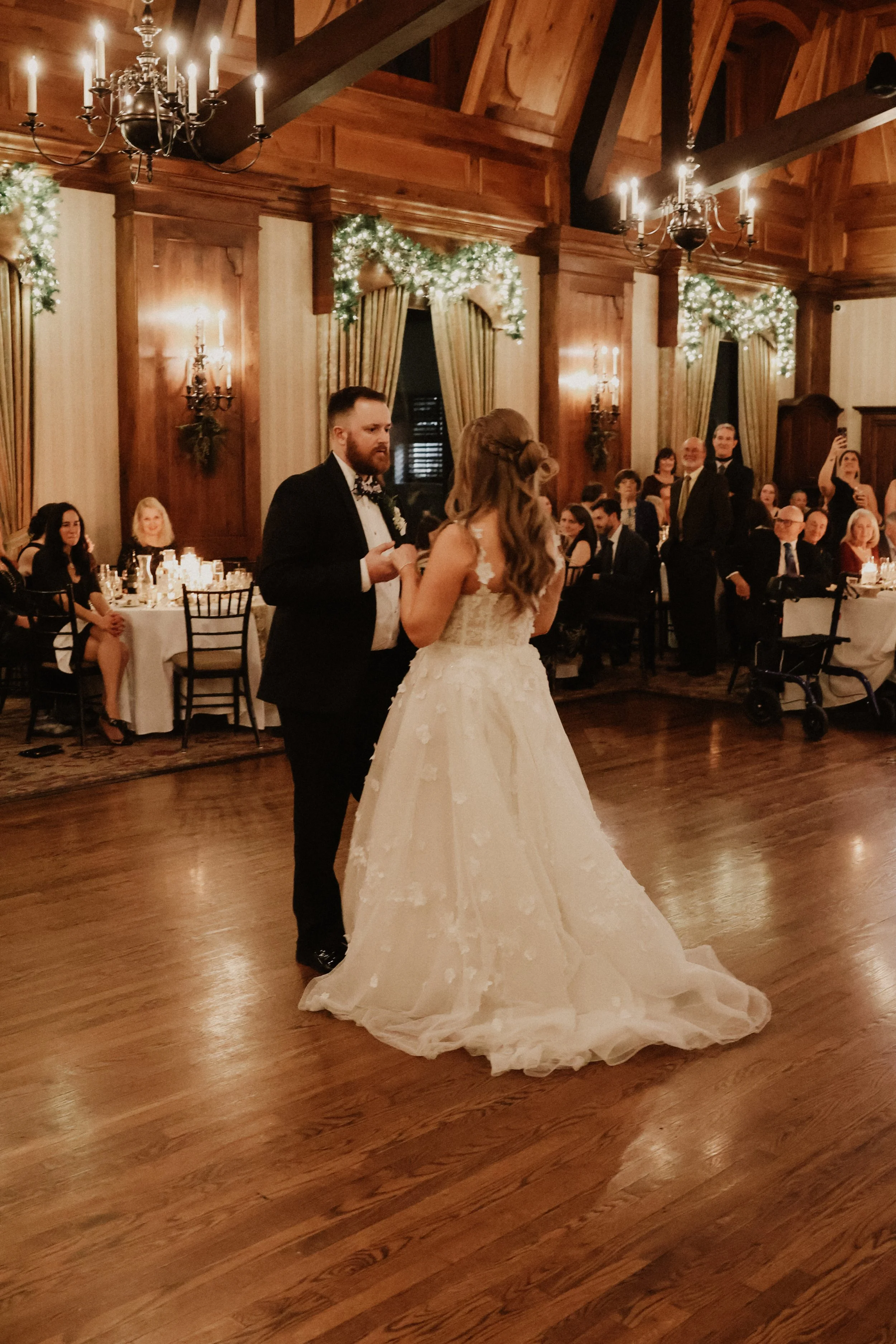 A Chicago bride and groom have their first dance at Cog Hill Country Club in Lemont, IL.