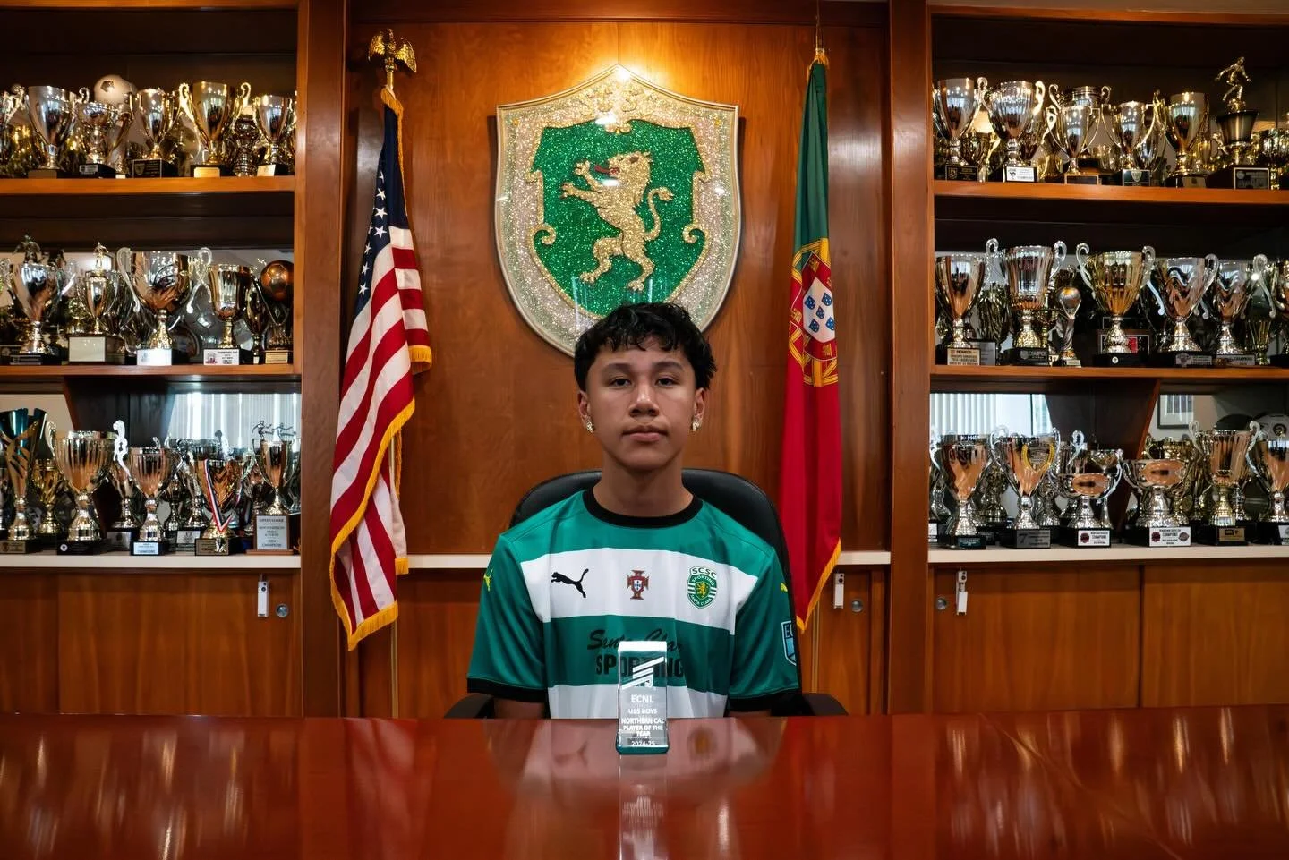 #ThrowbackThursday 

Looking back on an unforgettable 2025 moment.

Salvador Lopez, coached by John Azevedo, holding his trophy after being named:

🏆 ECNL NorCal Player of the Year
🏆 U15 Boys All-American

A snapshot of the dedication, discipline, 