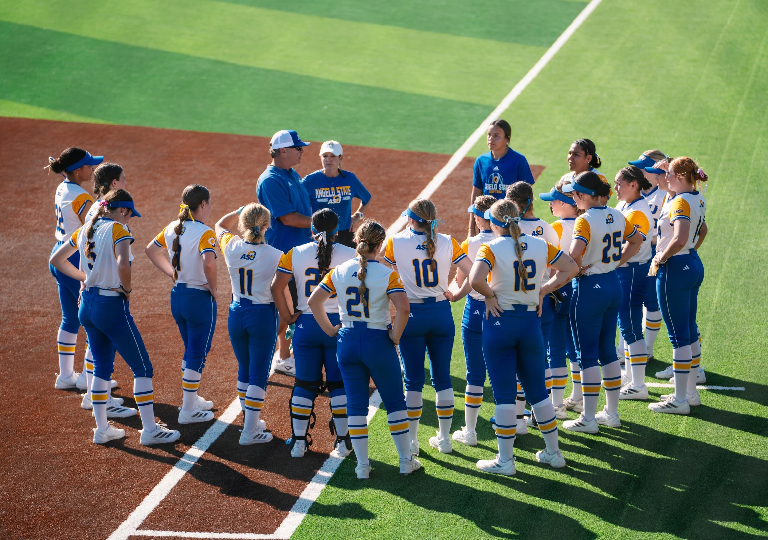 softball2.8.-002.jpg