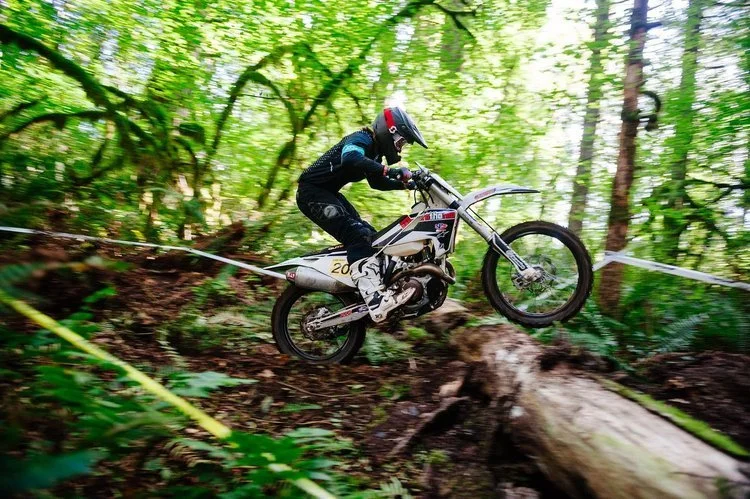 ENDURO SERIES — Oregon Motorcycle Riders Association