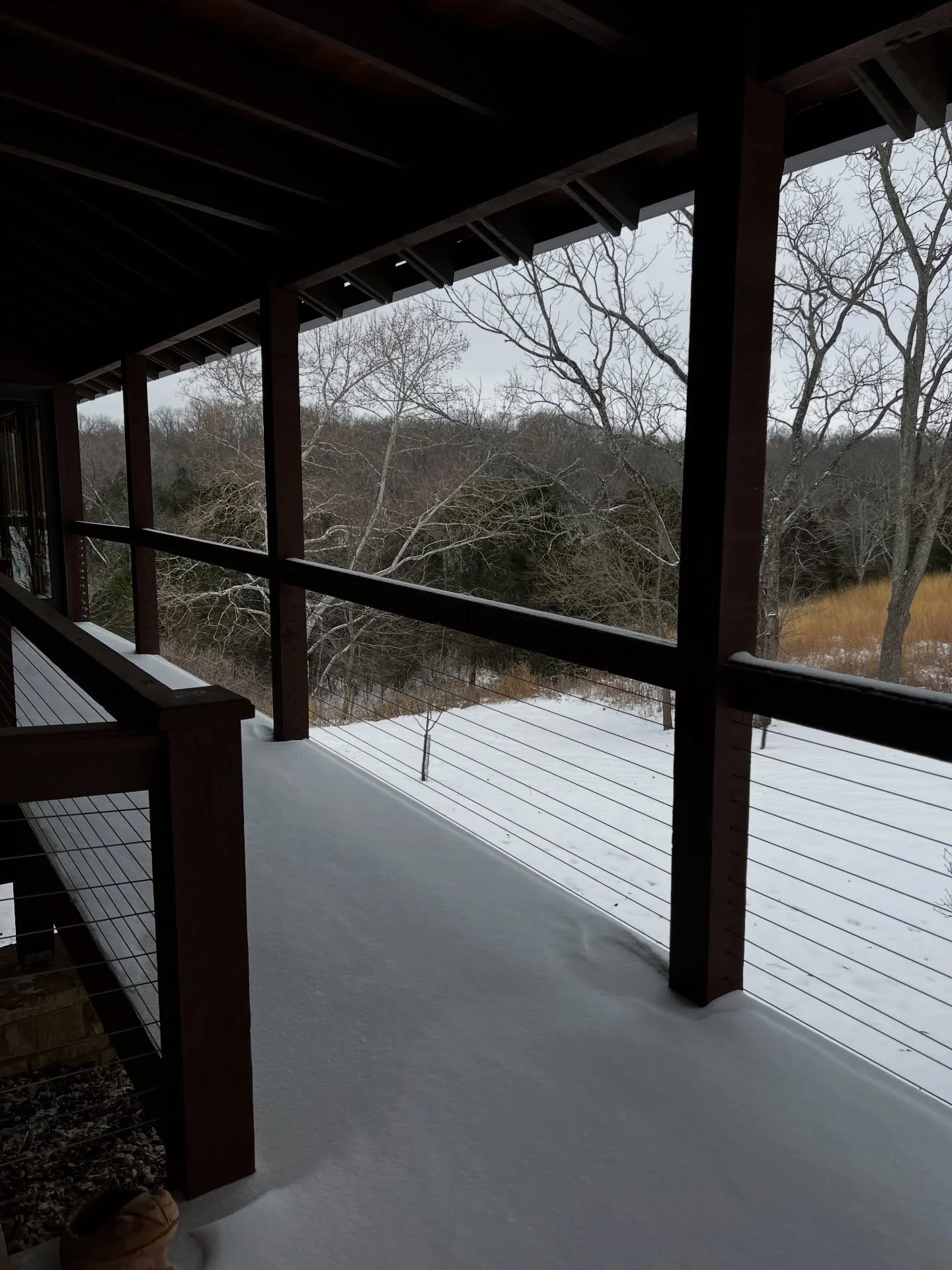 Happy Holidays from all of us at Valaterra. ✨
May your season be peaceful, warm, and full of love.