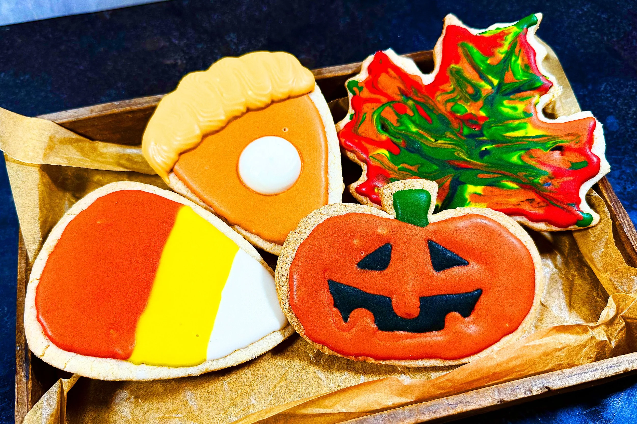 bon-larder-cookie-fall-iced-sugar-cookies.jpg