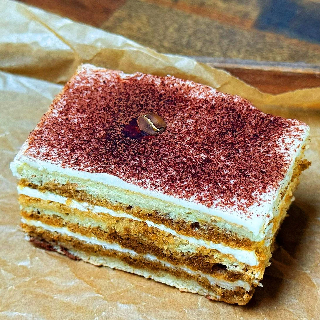 Tiramisu Cake