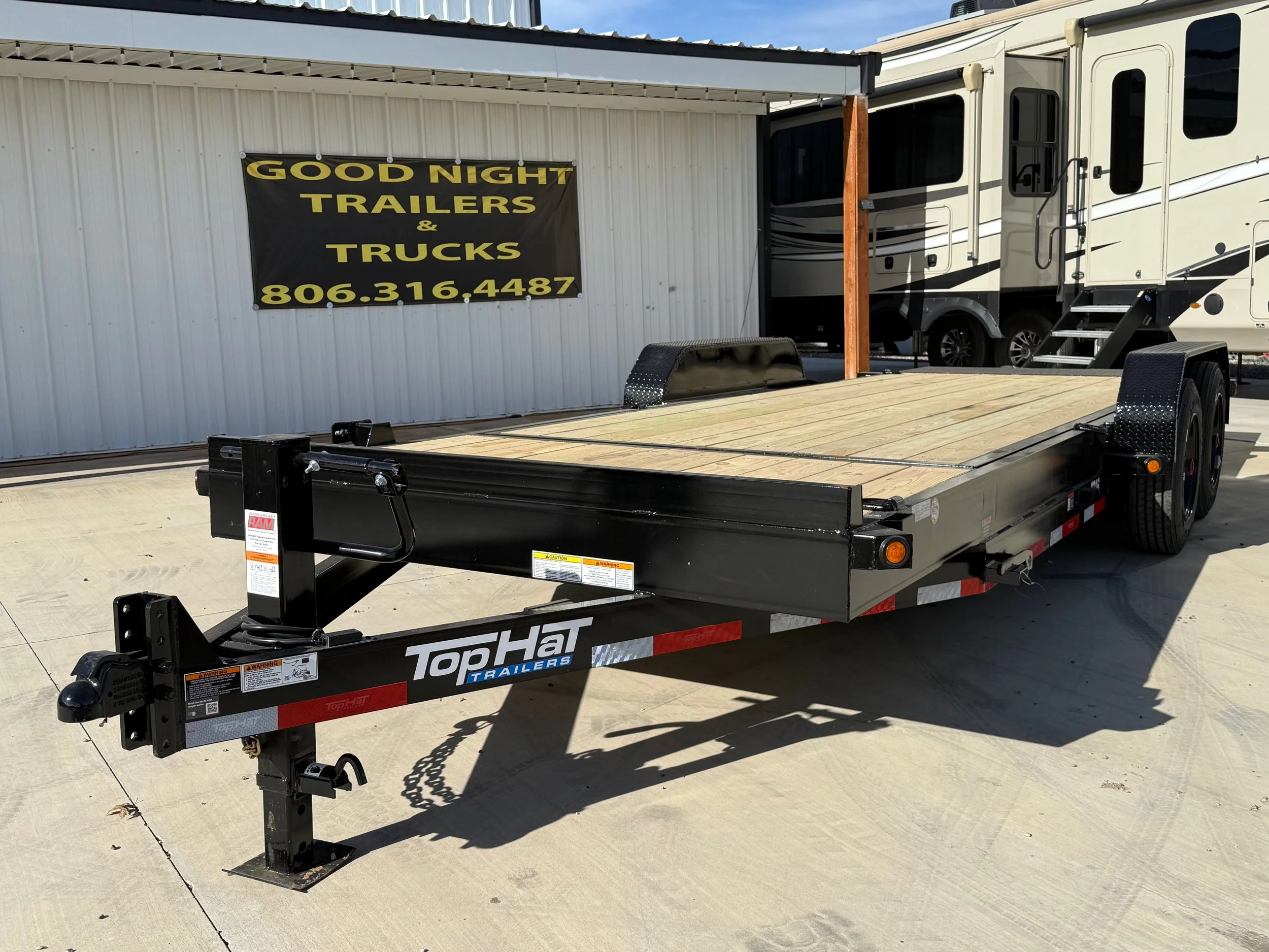 22FT X 83IN, 14K - GRAVITY TILT 
8K AXLES 16K GVW 
17.5 TIRES N257987 - $11,986.00
