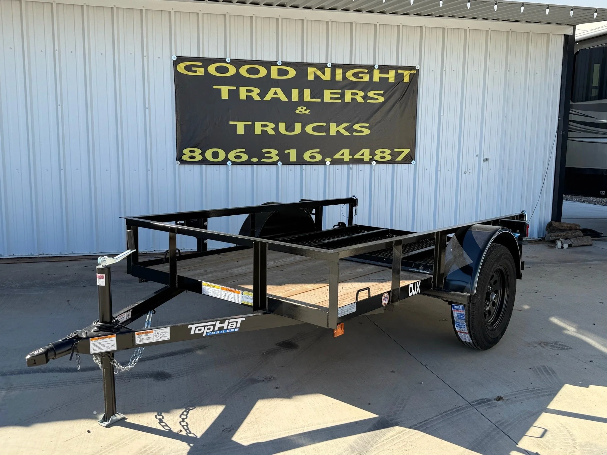 8FT X 96IN, 3K - UTILITY WITH 4FT GATE N255152 - 2026 Top Hat - $1986