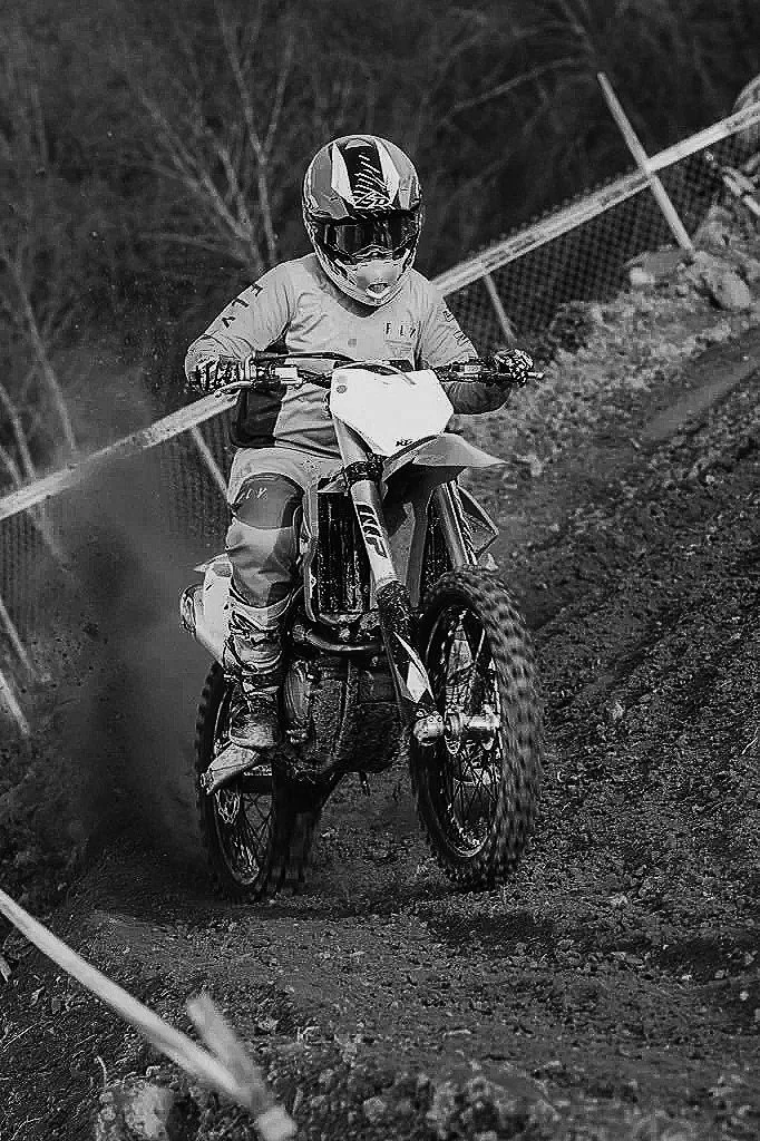 Mr.Wakinsglen aka Mr.Walnutfarm