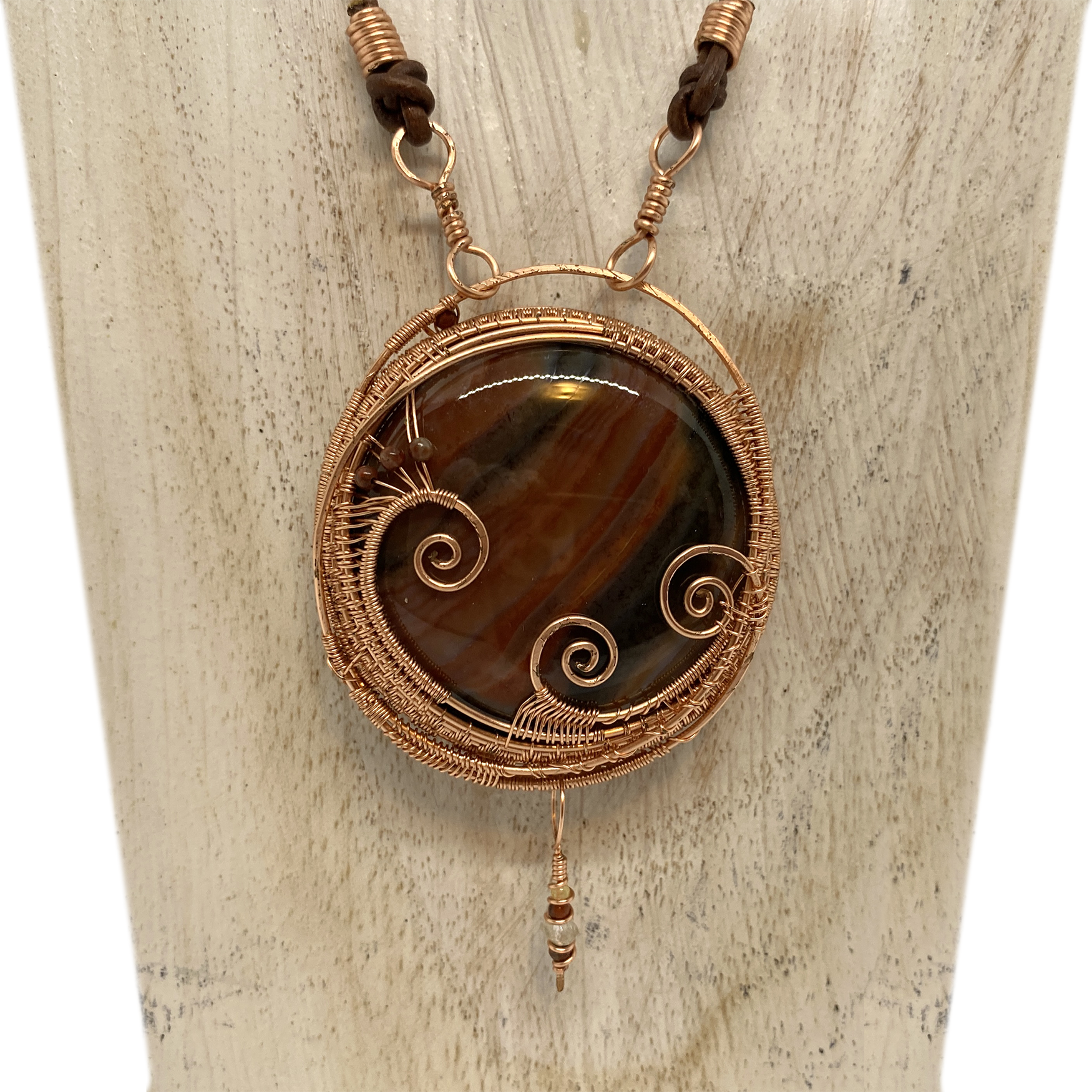 double sided agate necklace 6.png